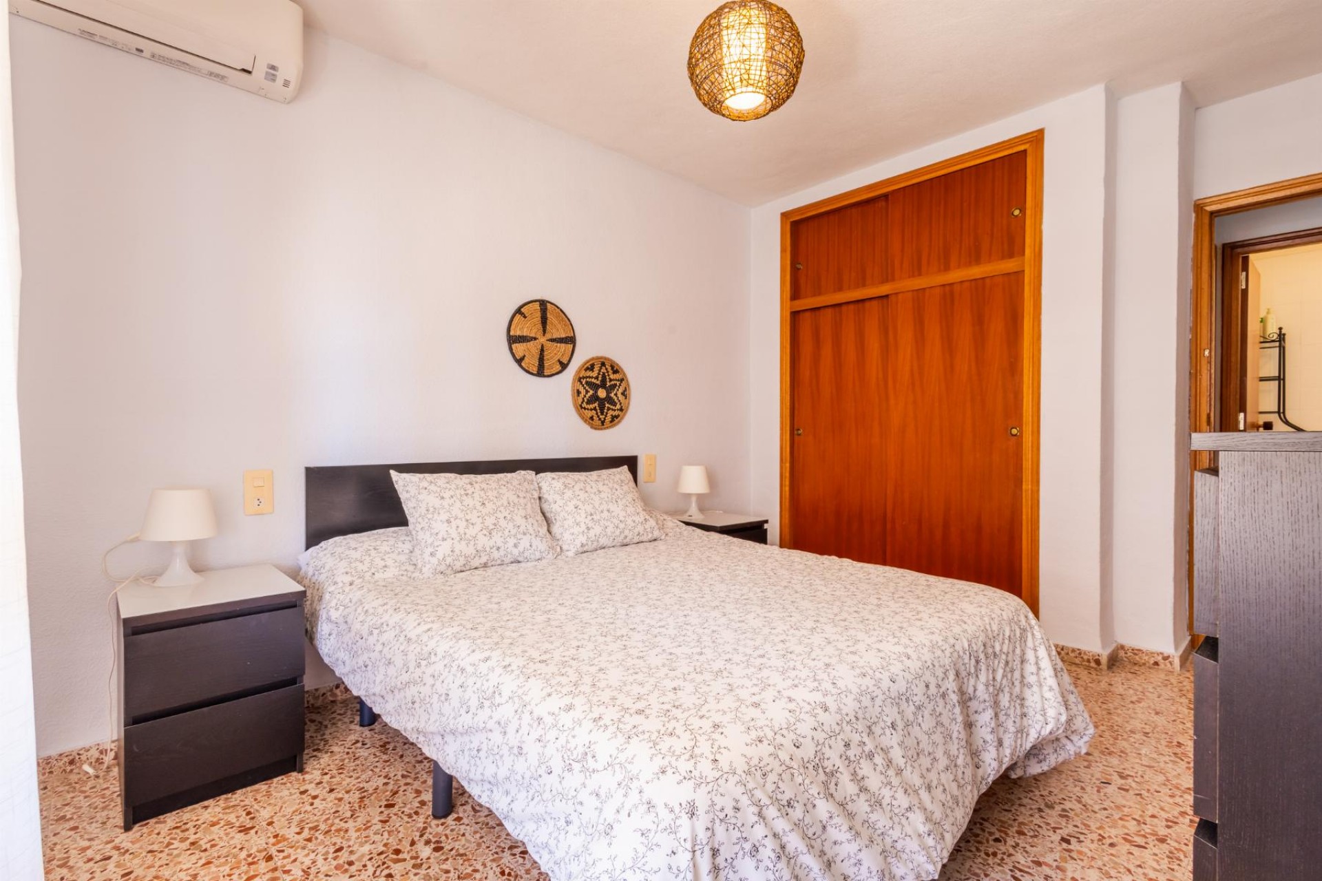 Återförsäljning - Apartment -
Torrevieja - Costa Blanca