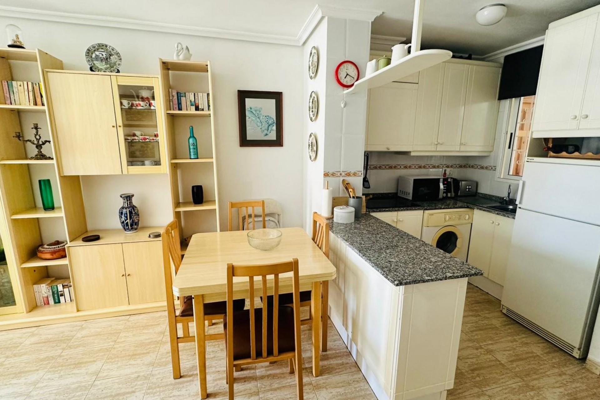 Återförsäljning - Apartment -
Torrevieja - Costa Blanca