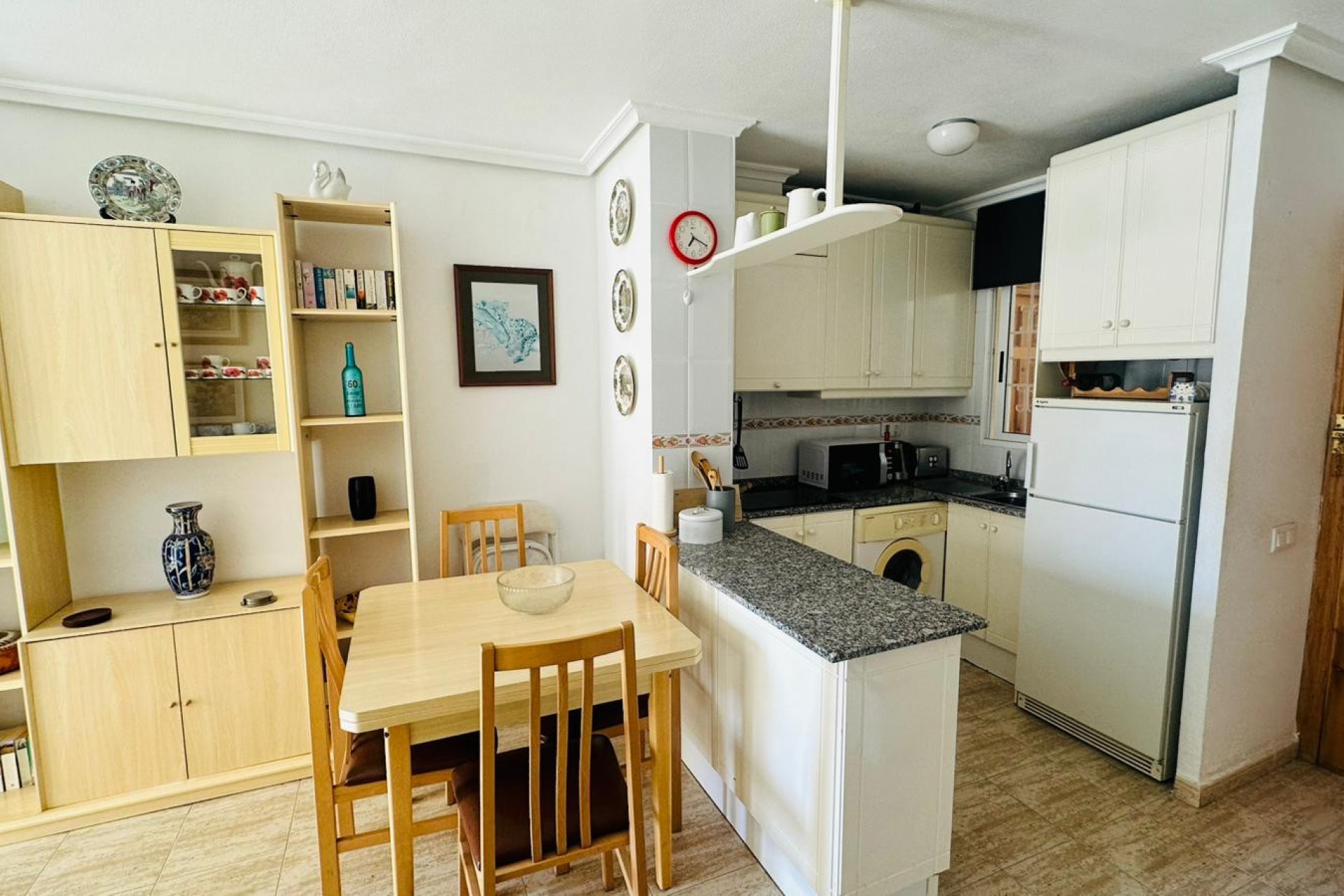 Återförsäljning - Apartment -
Torrevieja - Costa Blanca