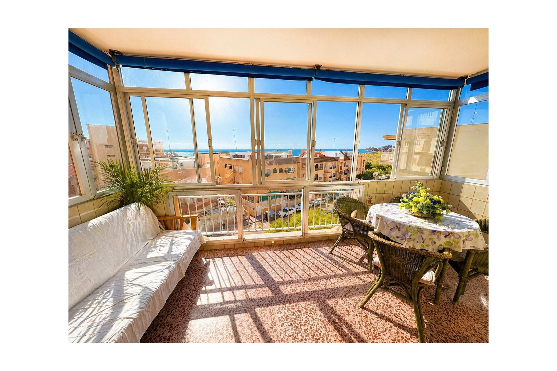 Återförsäljning - Apartment -
Torrevieja - Costa Blanca