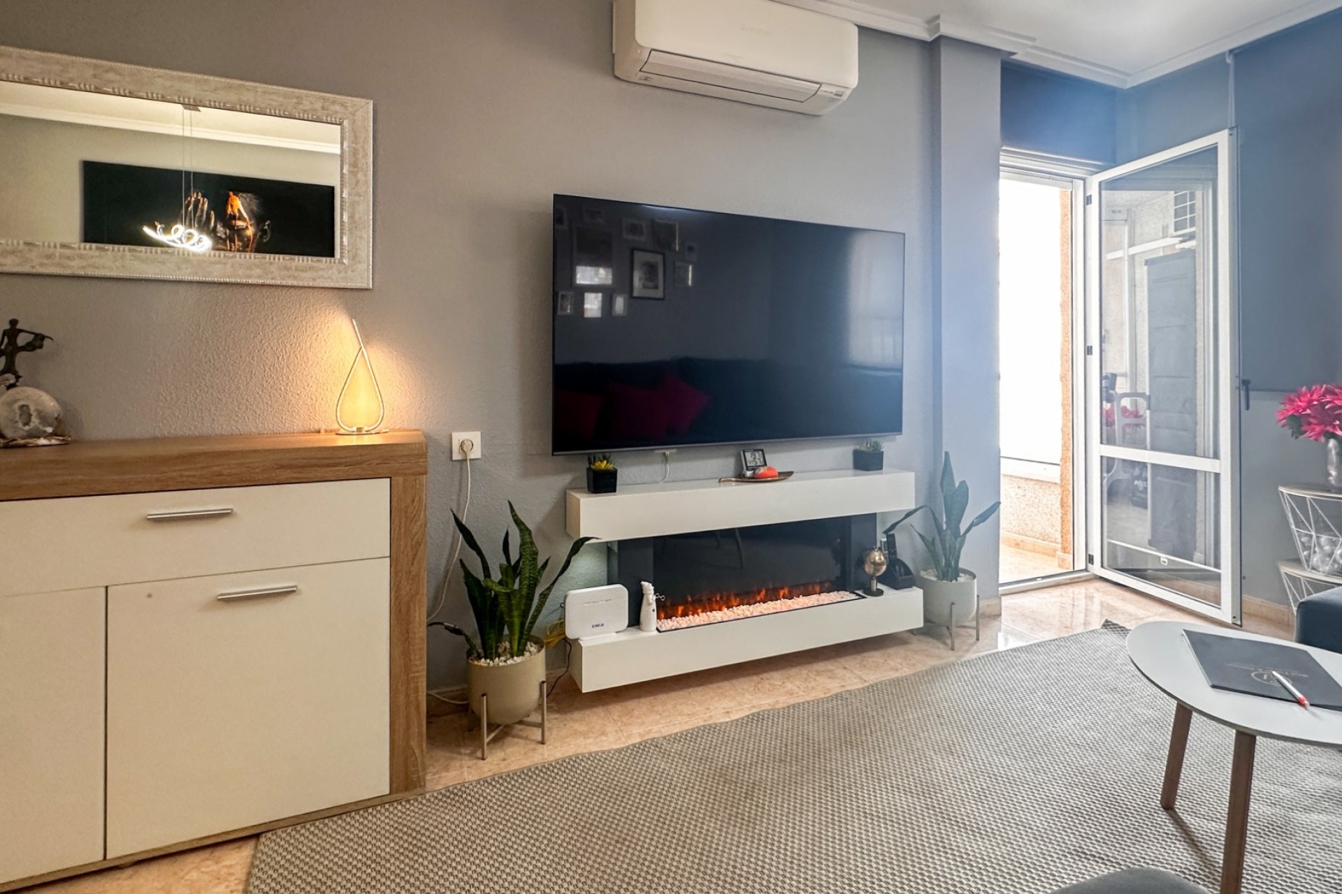 Återförsäljning - Apartment -
Torrevieja - Costa Blanca