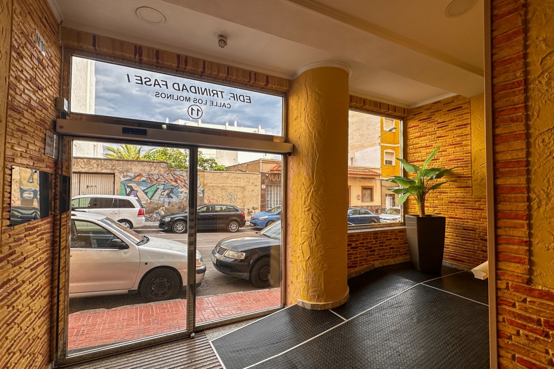 Återförsäljning - Apartment -
Torrevieja - Costa Blanca
