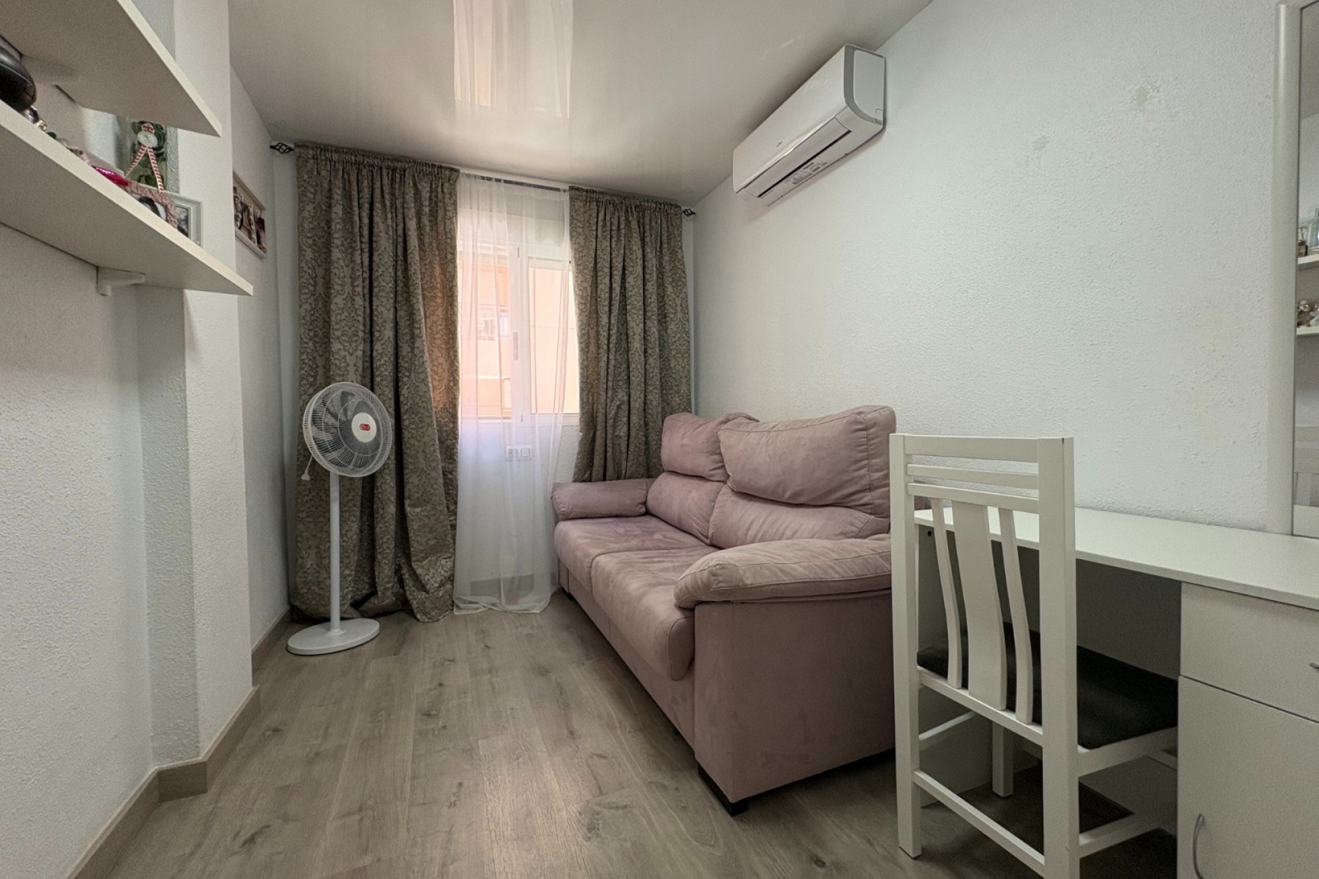 Återförsäljning - Apartment -
Torrevieja - Costa Blanca