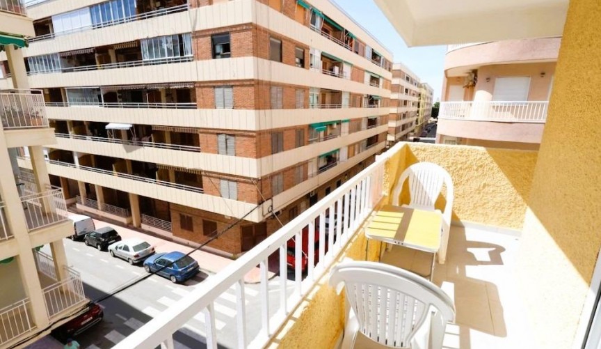 Återförsäljning - Apartment -
Torrevieja - Costa Blanca
