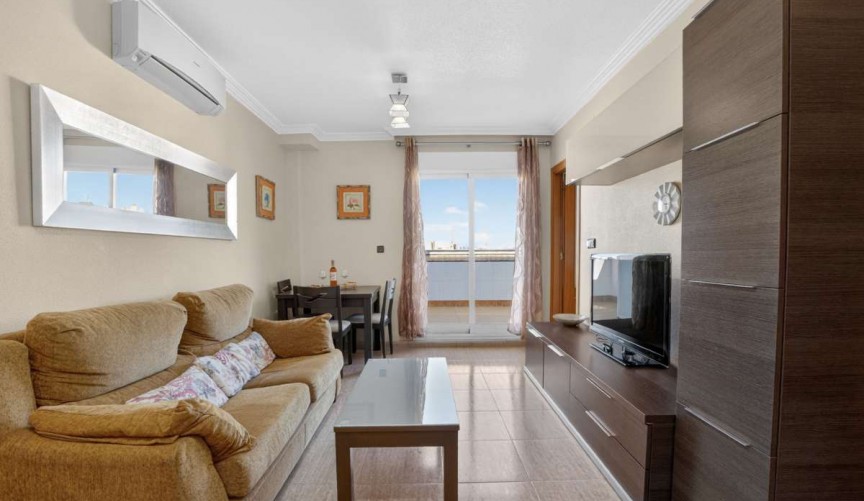 Återförsäljning - Apartment -
Torrevieja - Costa Blanca