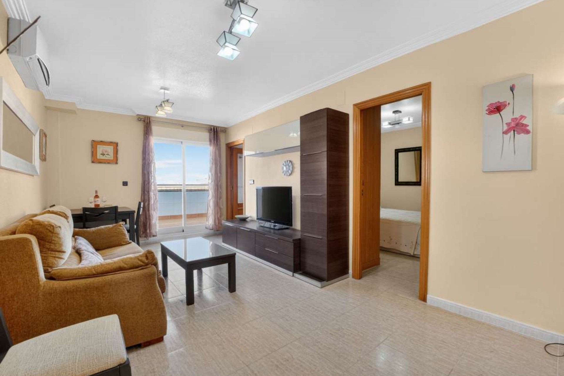 Återförsäljning - Apartment -
Torrevieja - Costa Blanca