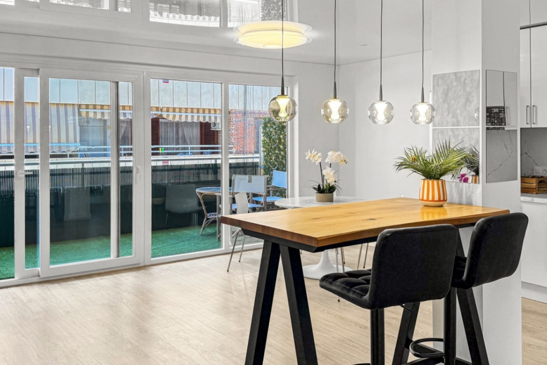 Återförsäljning - Apartment -
Torrevieja - Costa Blanca
