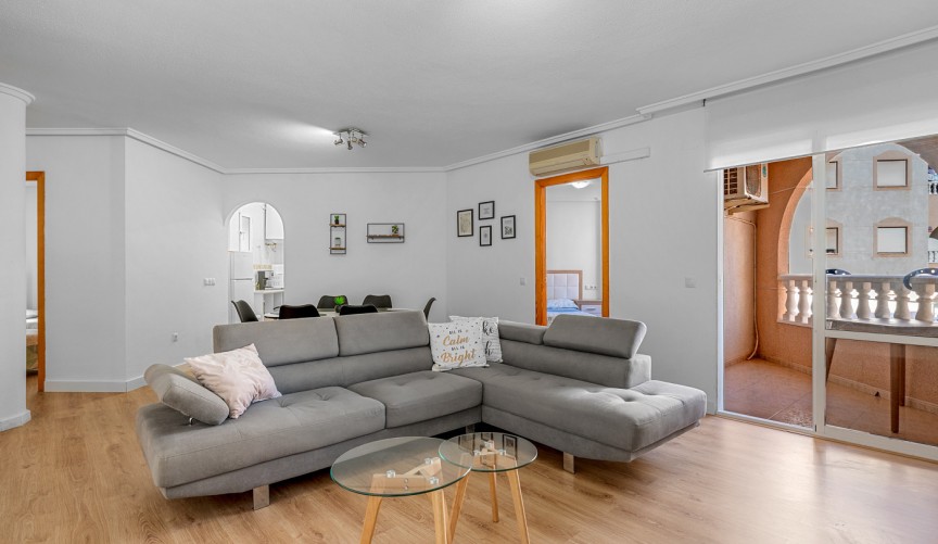 Återförsäljning - Apartment -
Torrevieja - Costa Blanca