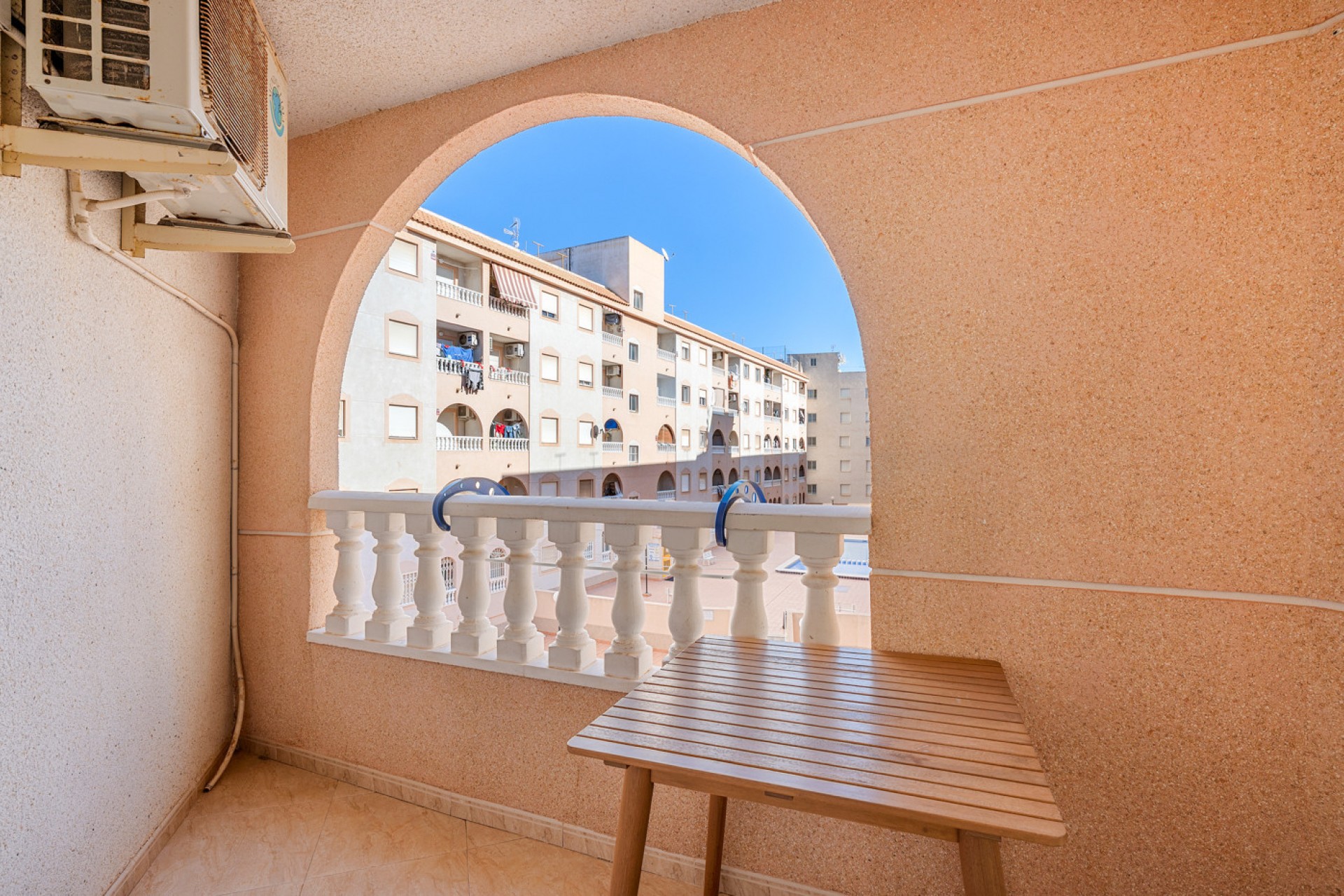 Återförsäljning - Apartment -
Torrevieja - Costa Blanca