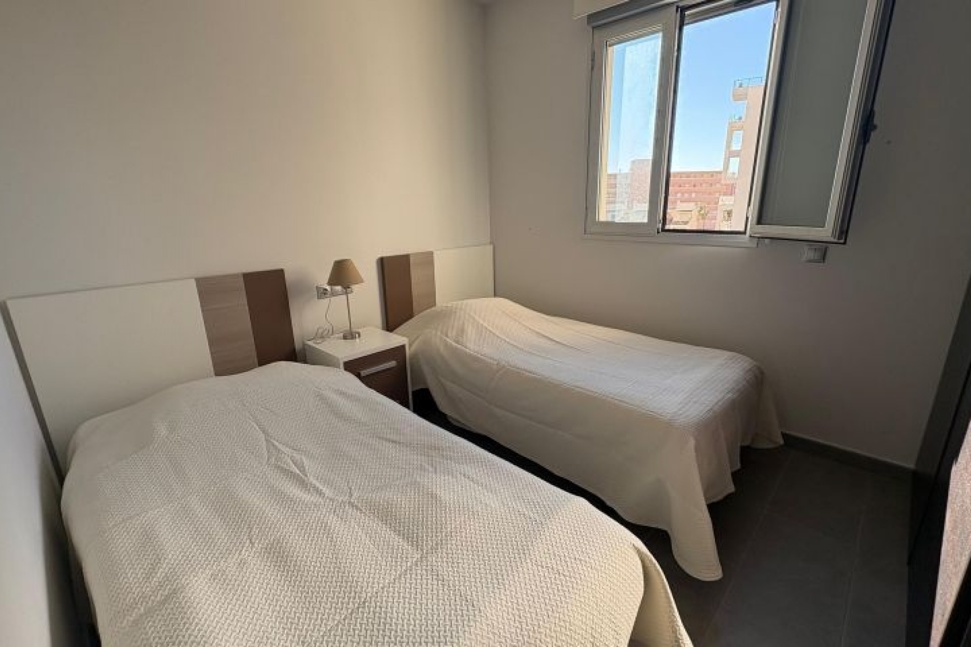 Återförsäljning - Apartment -
Torrevieja - Costa Blanca