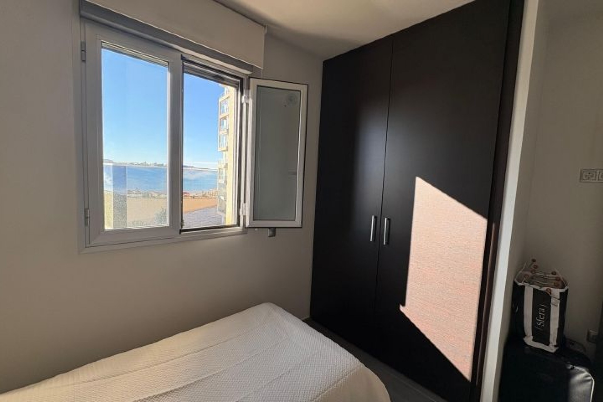 Återförsäljning - Apartment -
Torrevieja - Costa Blanca