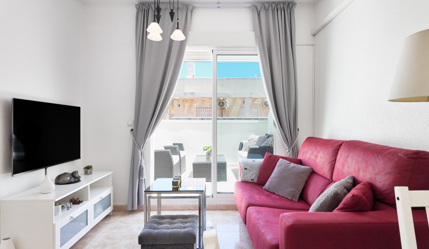 Återförsäljning - Apartment -
Torrevieja - Costa Blanca