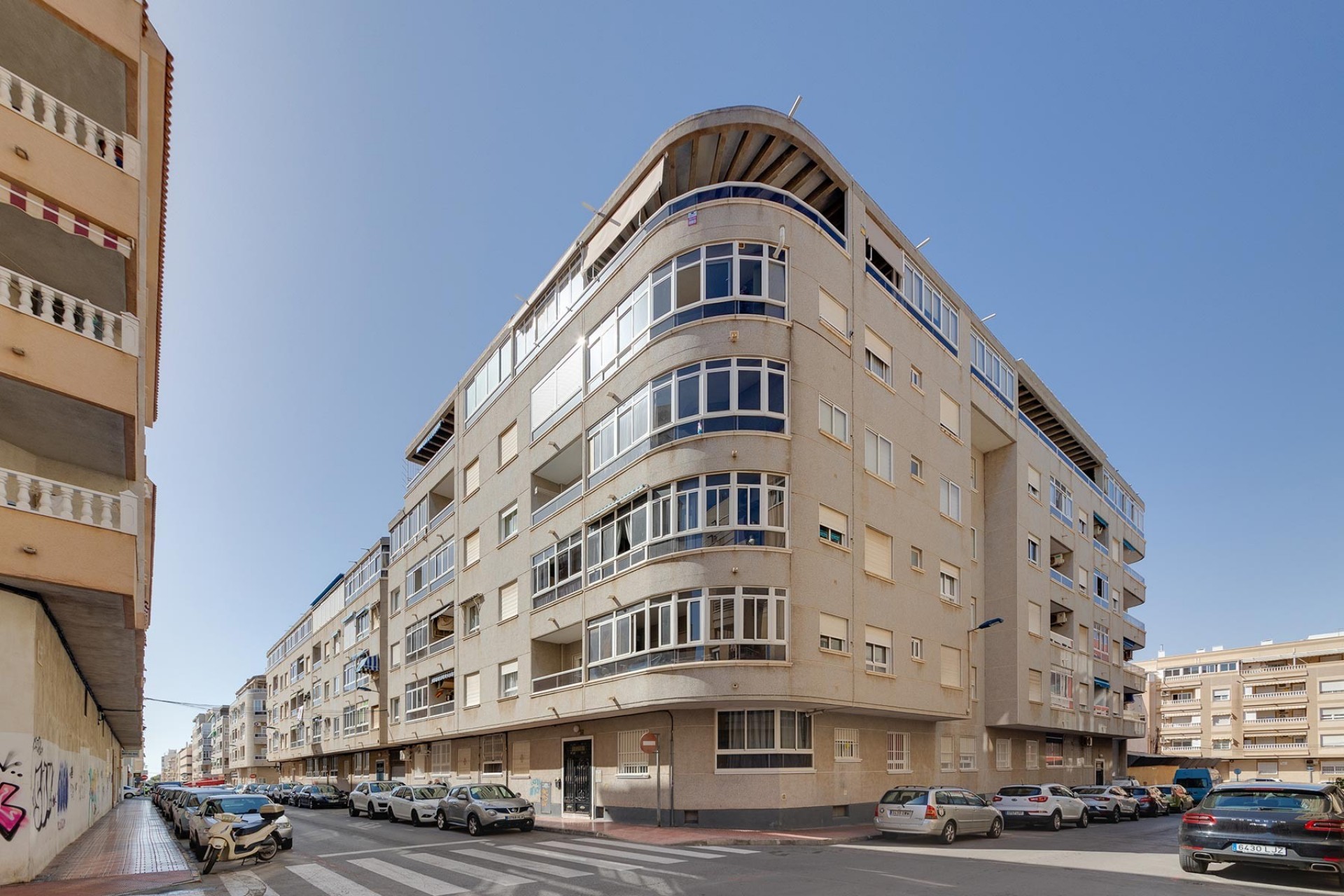 Återförsäljning - Apartment -
Torrevieja - Costa Blanca