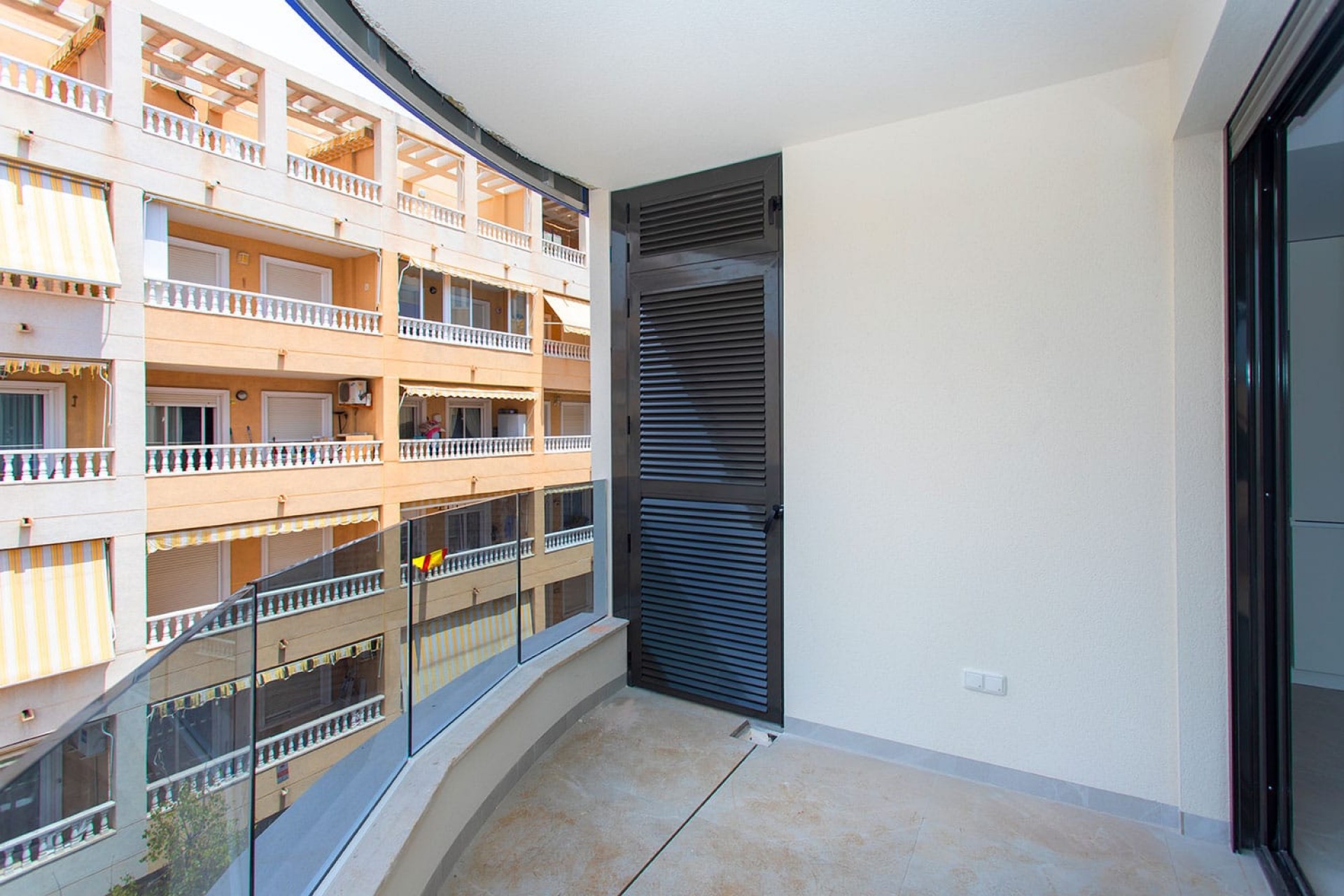 Återförsäljning - Apartment -
Torrevieja - Costa Blanca