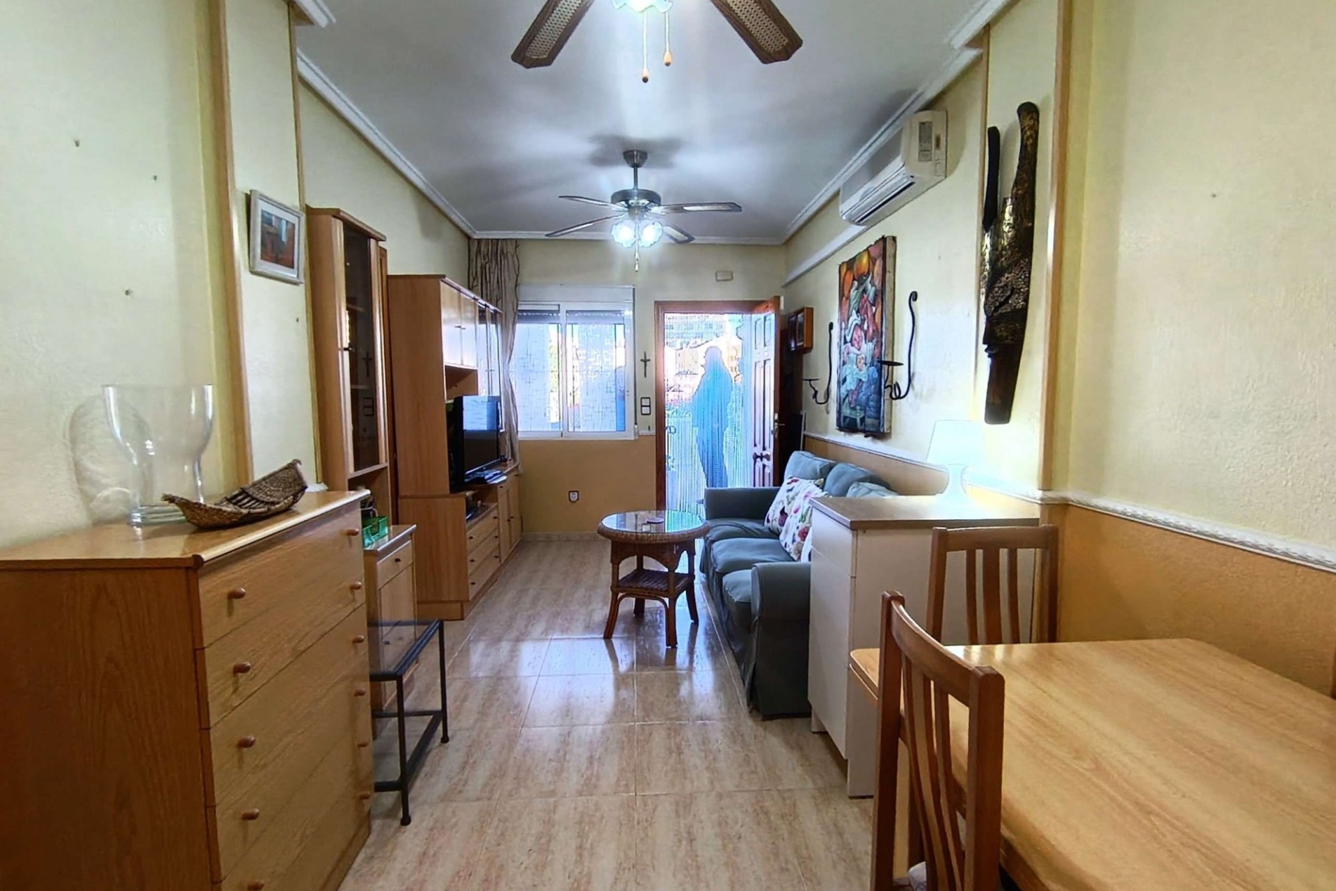 Återförsäljning - Apartment -
Torrevieja - Costa Blanca