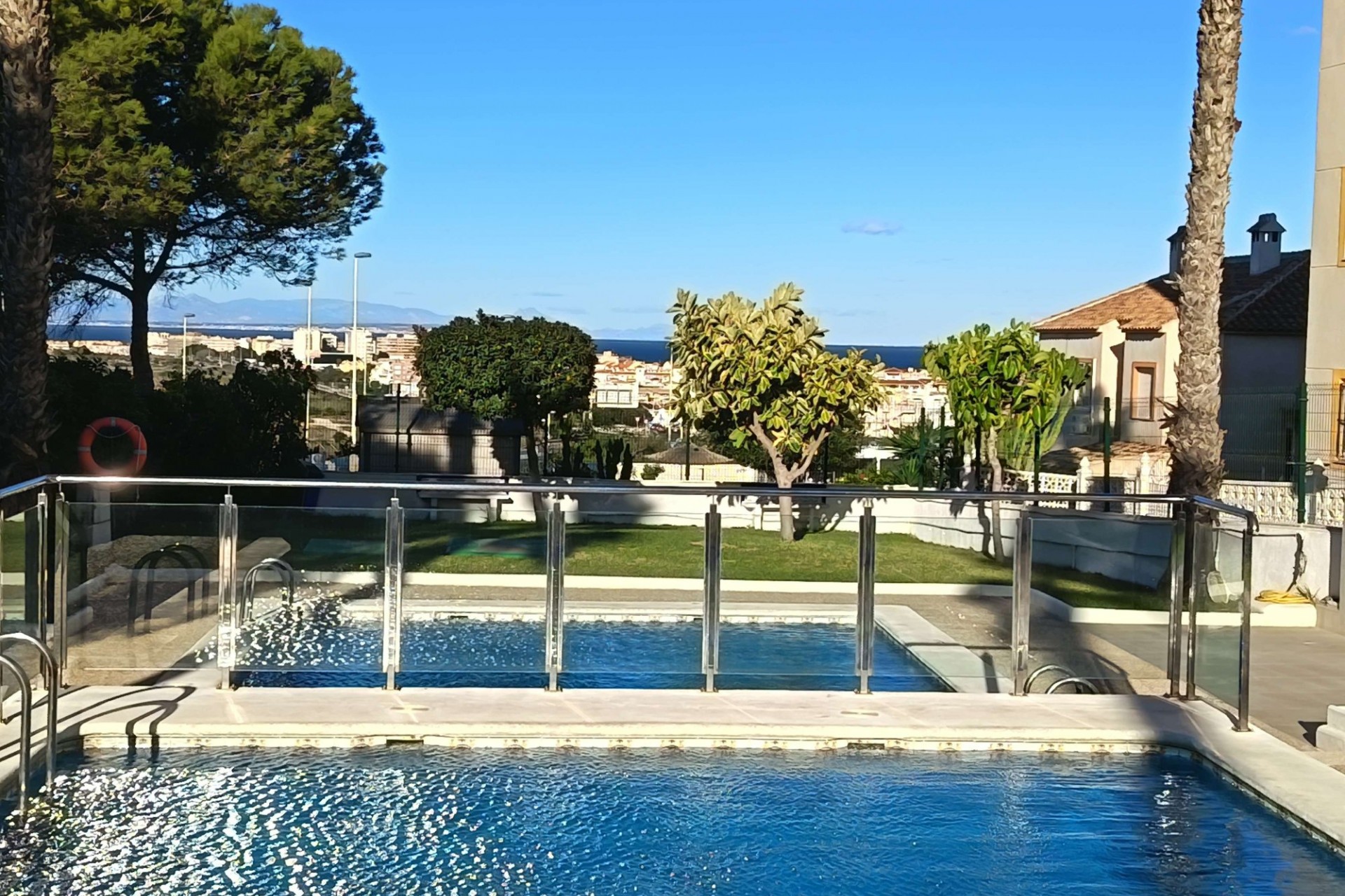 Återförsäljning - Apartment -
Torrevieja - Costa Blanca