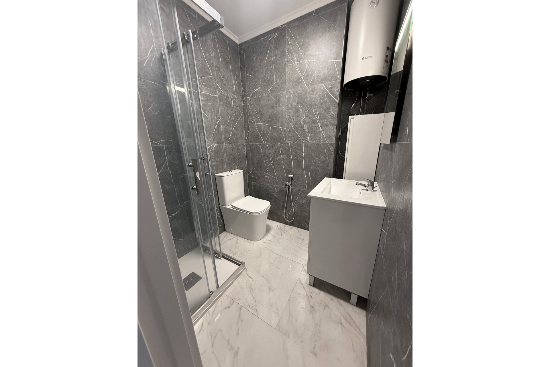 Återförsäljning - Apartment -
Torrevieja - Costa Blanca