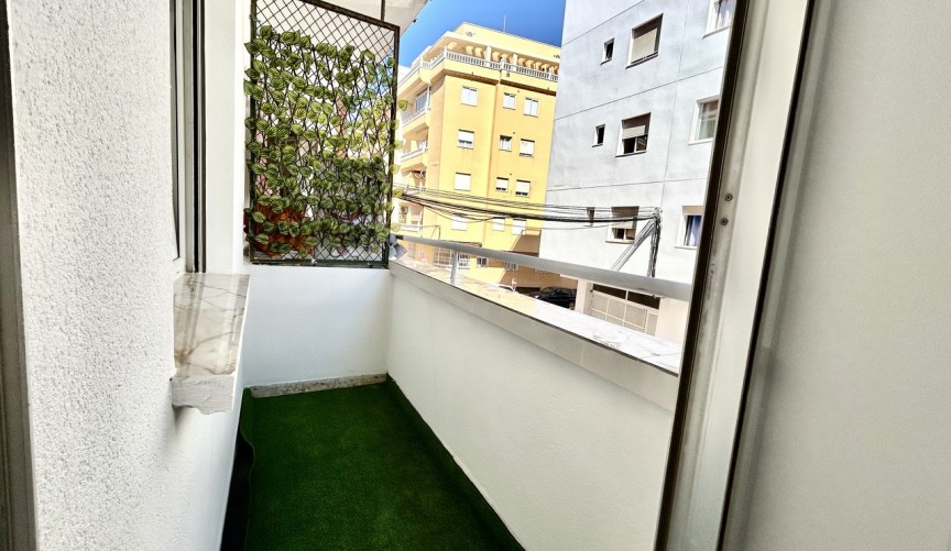 Återförsäljning - Apartment -
Torrevieja - Costa Blanca