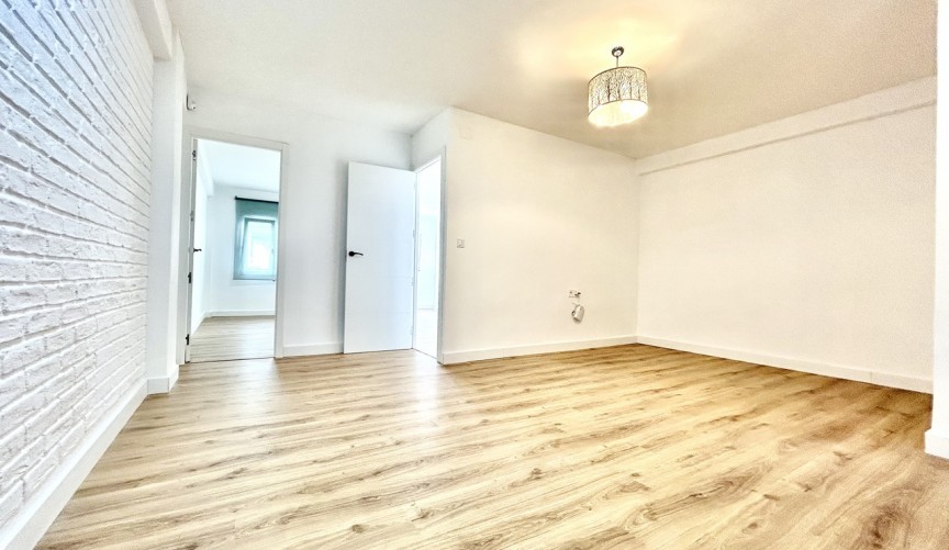 Återförsäljning - Apartment -
Torrevieja - Costa Blanca