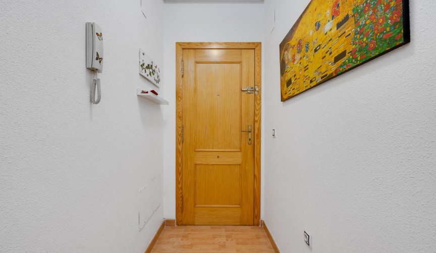 Återförsäljning - Apartment -
Torrevieja - Costa Blanca