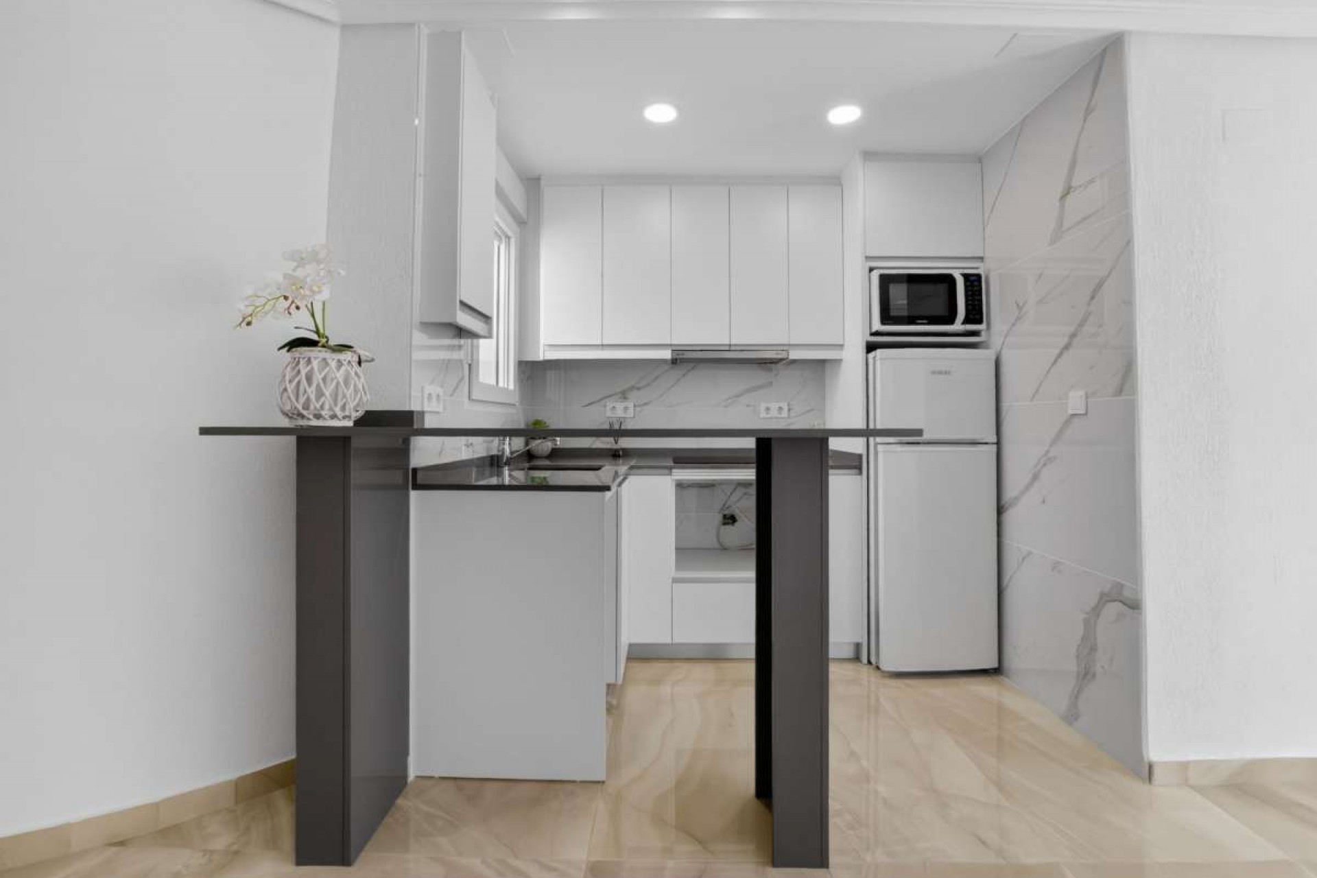 Återförsäljning - Apartment -
Torrevieja - Costa Blanca