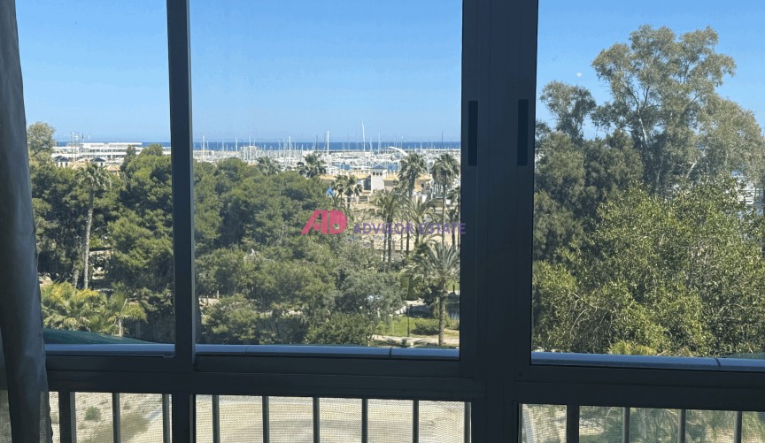 Återförsäljning - Apartment -
Torrevieja - Costa Blanca