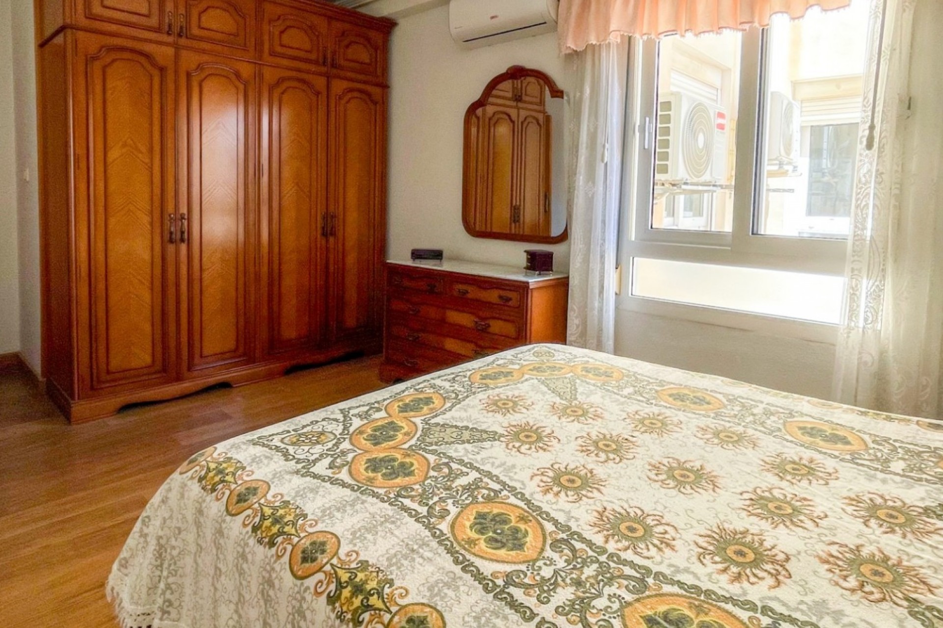 Återförsäljning - Apartment -
Torrevieja - Costa Blanca