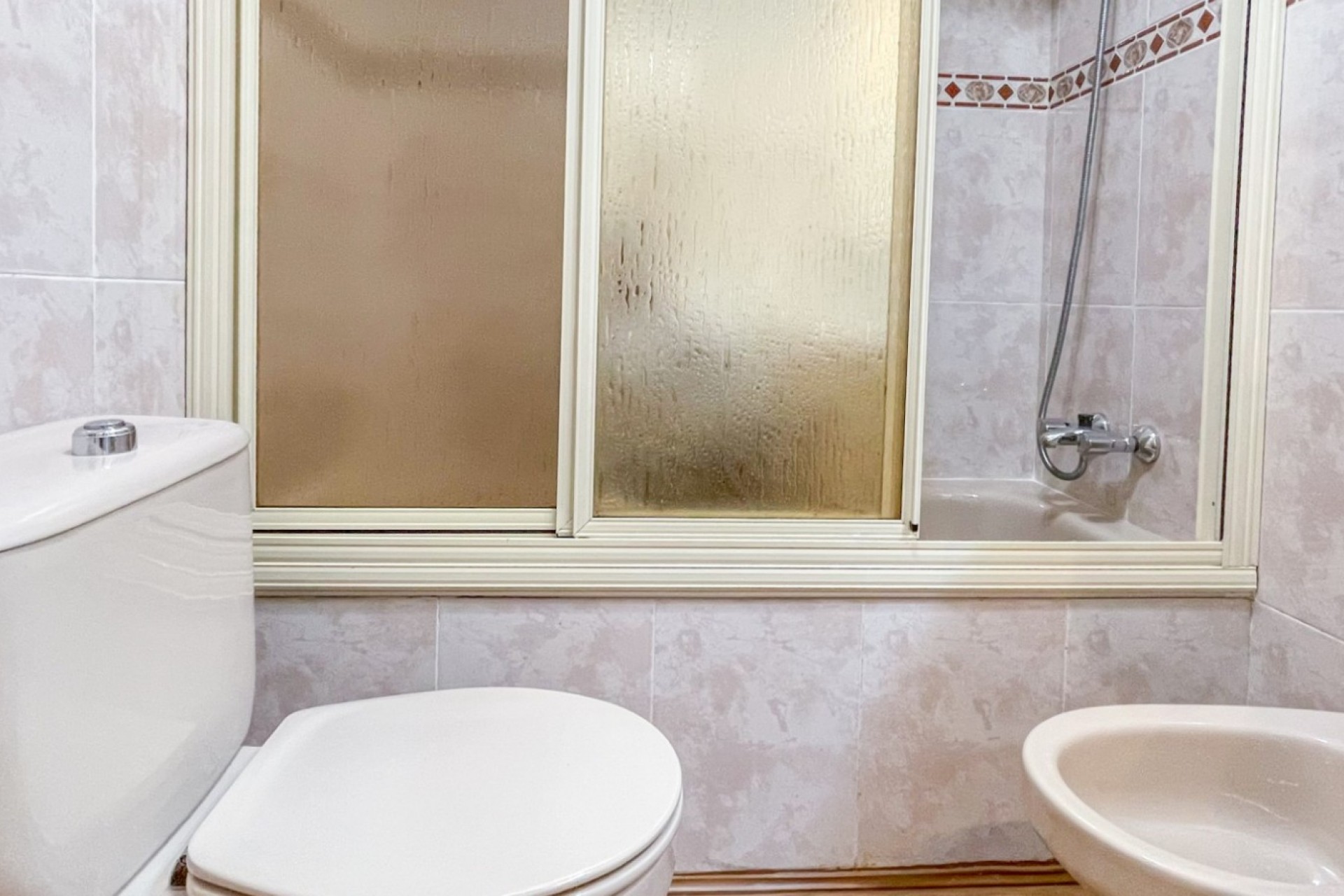 Återförsäljning - Apartment -
Torrevieja - Costa Blanca