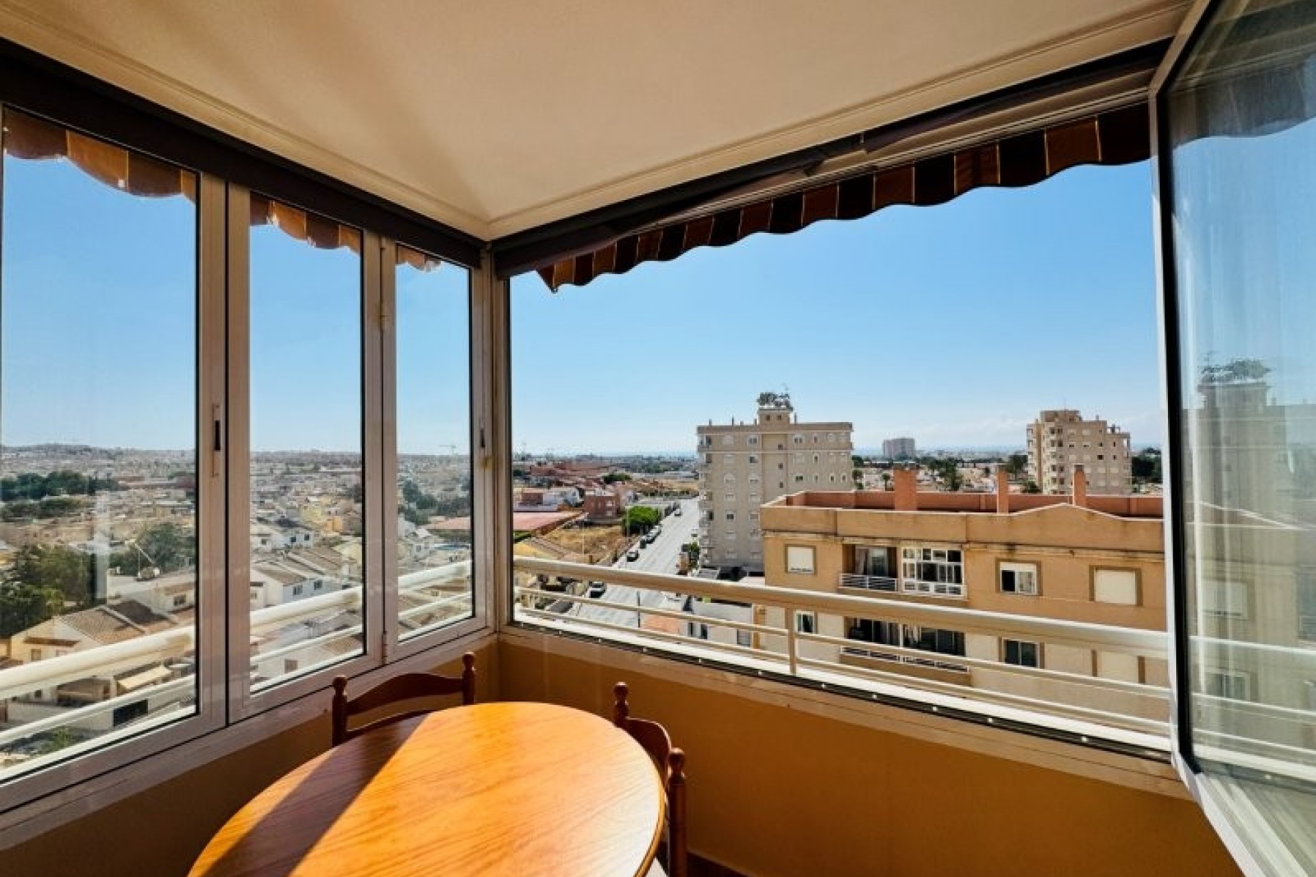Återförsäljning - Apartment -
Torrevieja - Costa Blanca