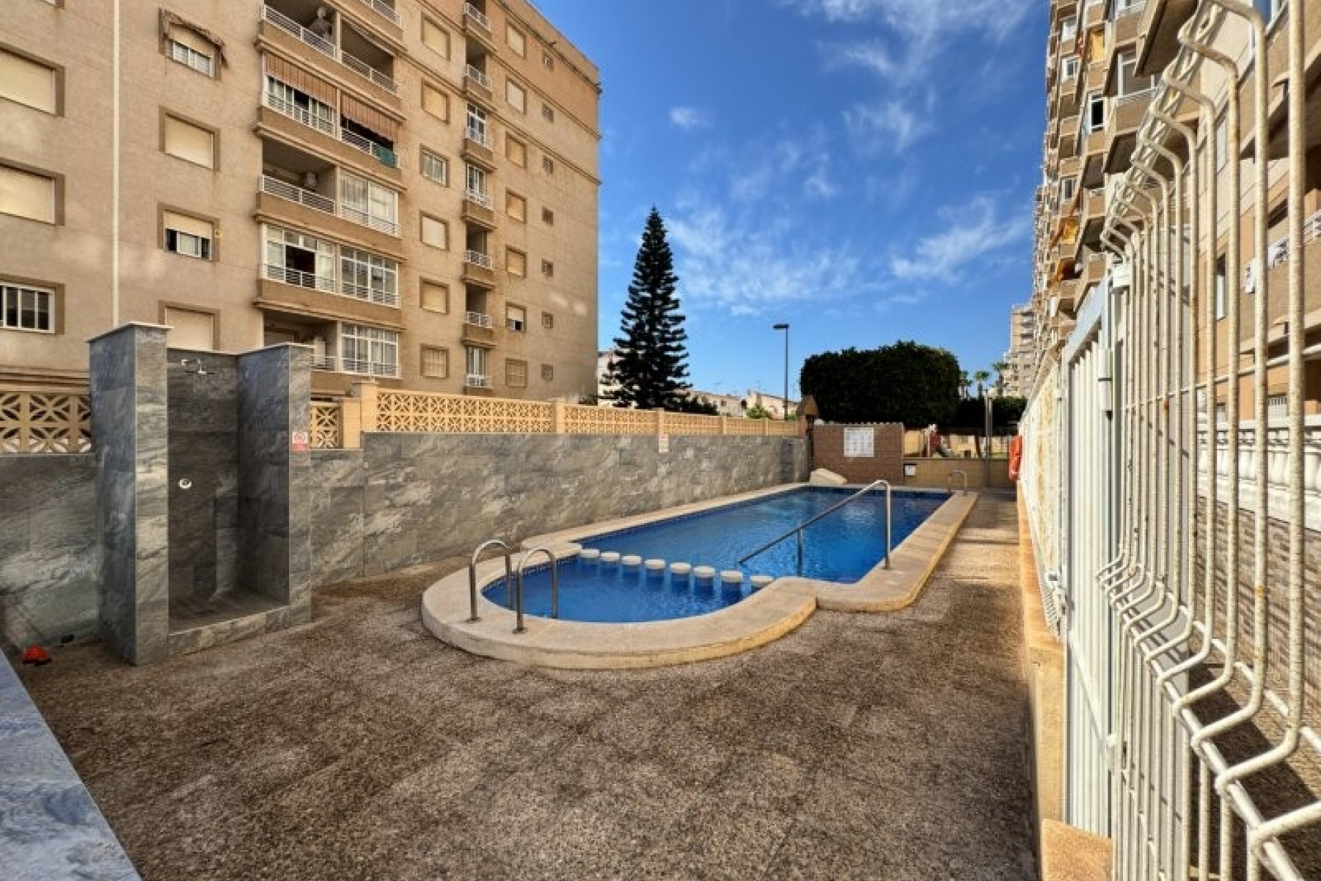 Återförsäljning - Apartment -
Torrevieja - Costa Blanca