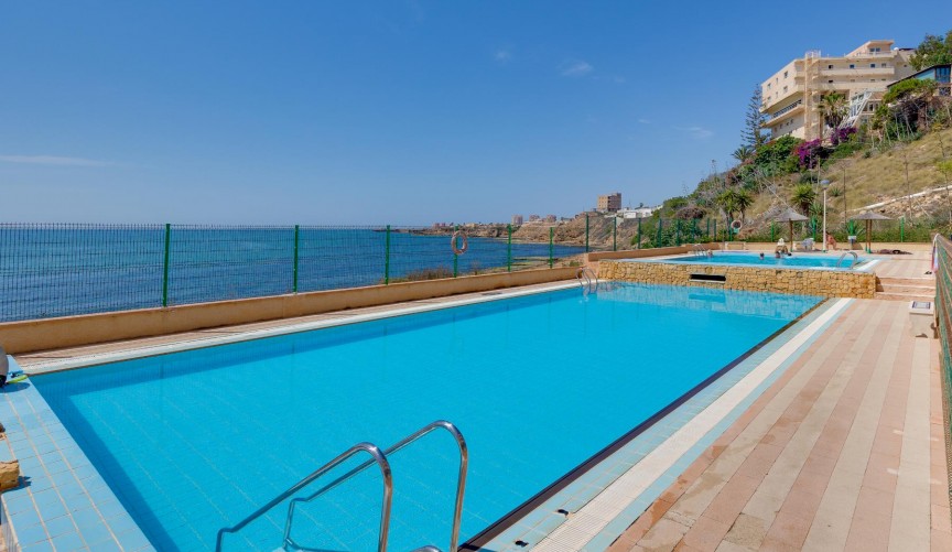 Återförsäljning - Apartment -
Torrevieja - Costa Blanca