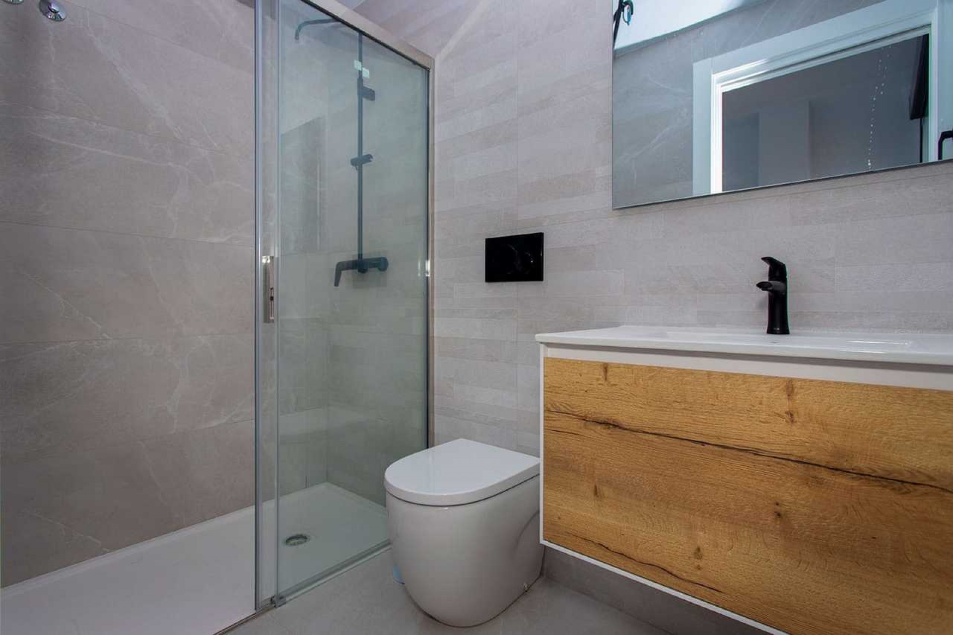 Återförsäljning - Apartment -
Torrevieja - Costa Blanca