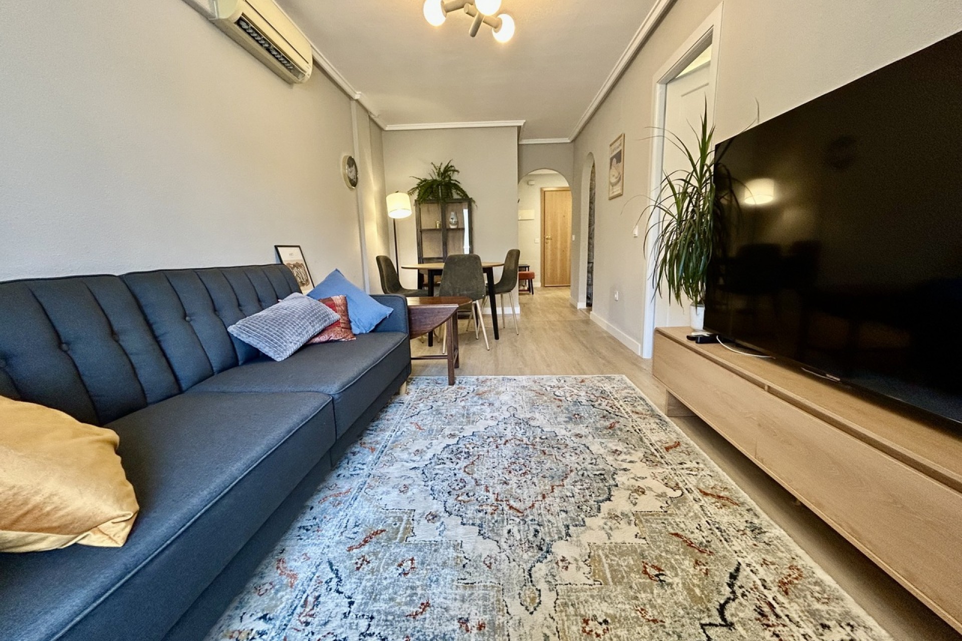 Återförsäljning - Apartment -
Torrevieja - Costa Blanca