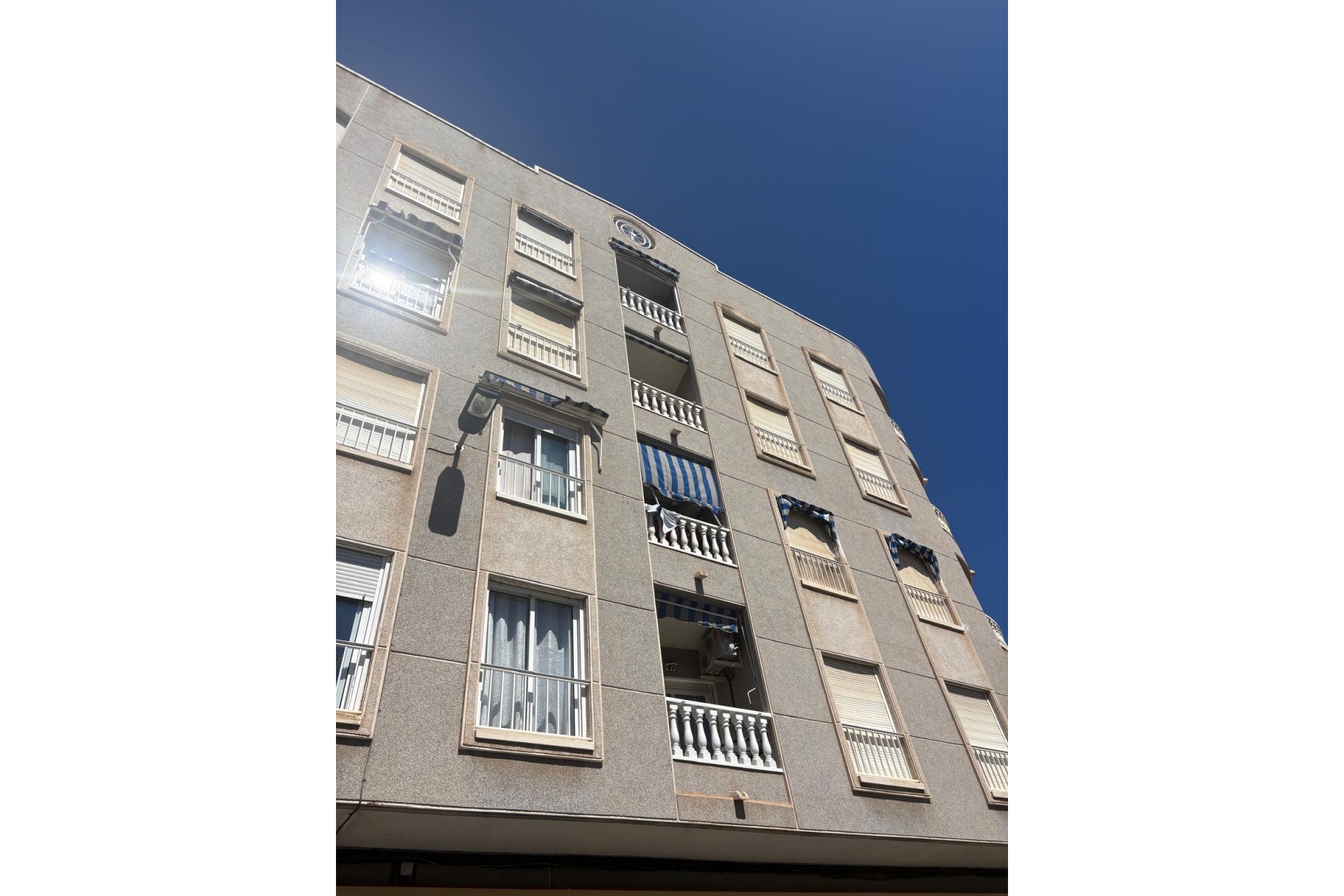 Återförsäljning - Apartment -
Torrevieja - Costa Blanca
