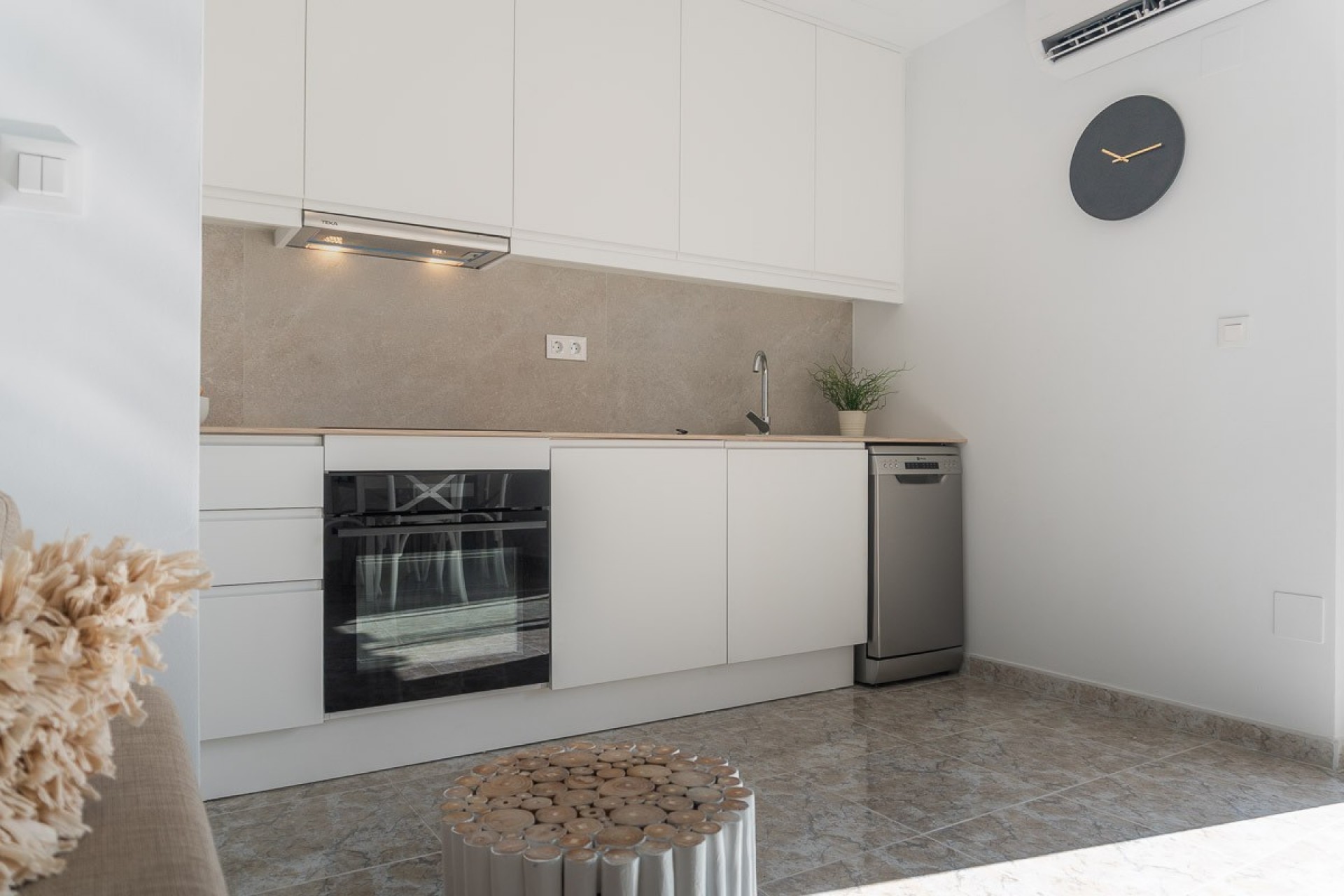 Återförsäljning - Apartment -
Torrevieja - Costa Blanca