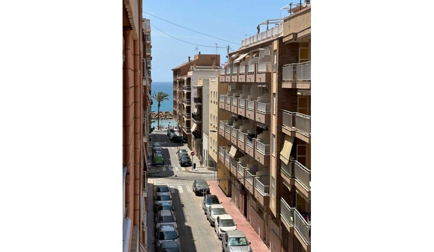 Återförsäljning - Apartment -
Torrevieja - Costa Blanca
