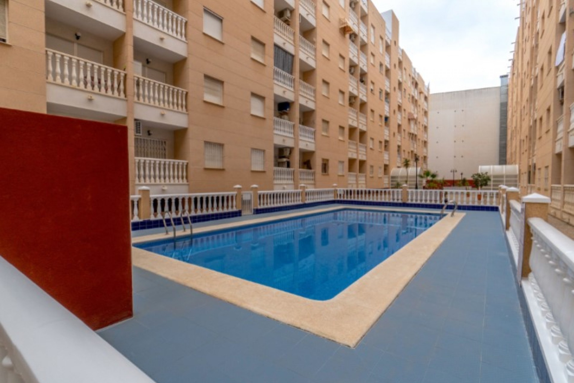 Återförsäljning - Apartment -
Torrevieja - Costa Blanca