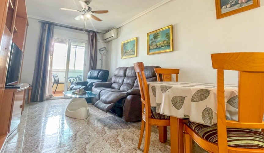 Återförsäljning - Apartment -
Torrevieja - Costa Blanca