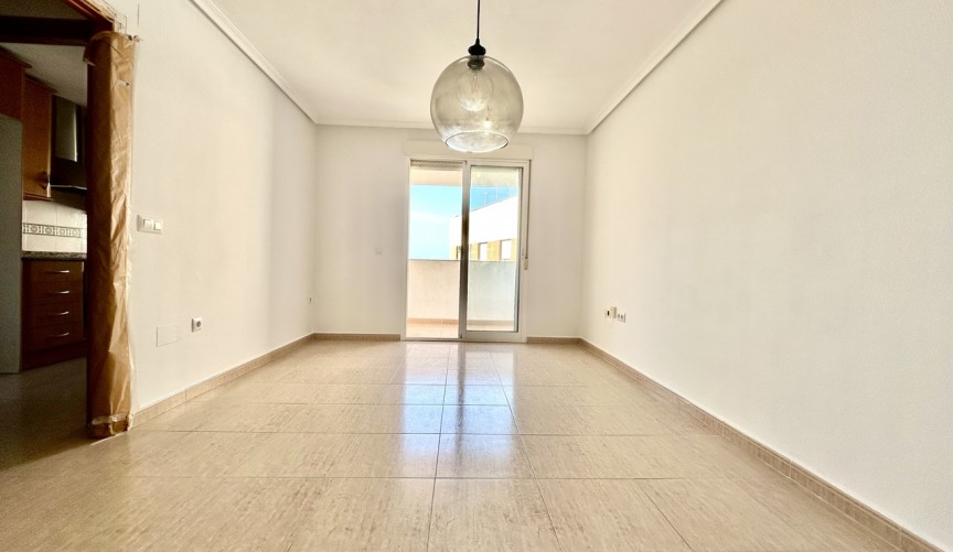 Återförsäljning - Apartment -
Torrevieja - Costa Blanca