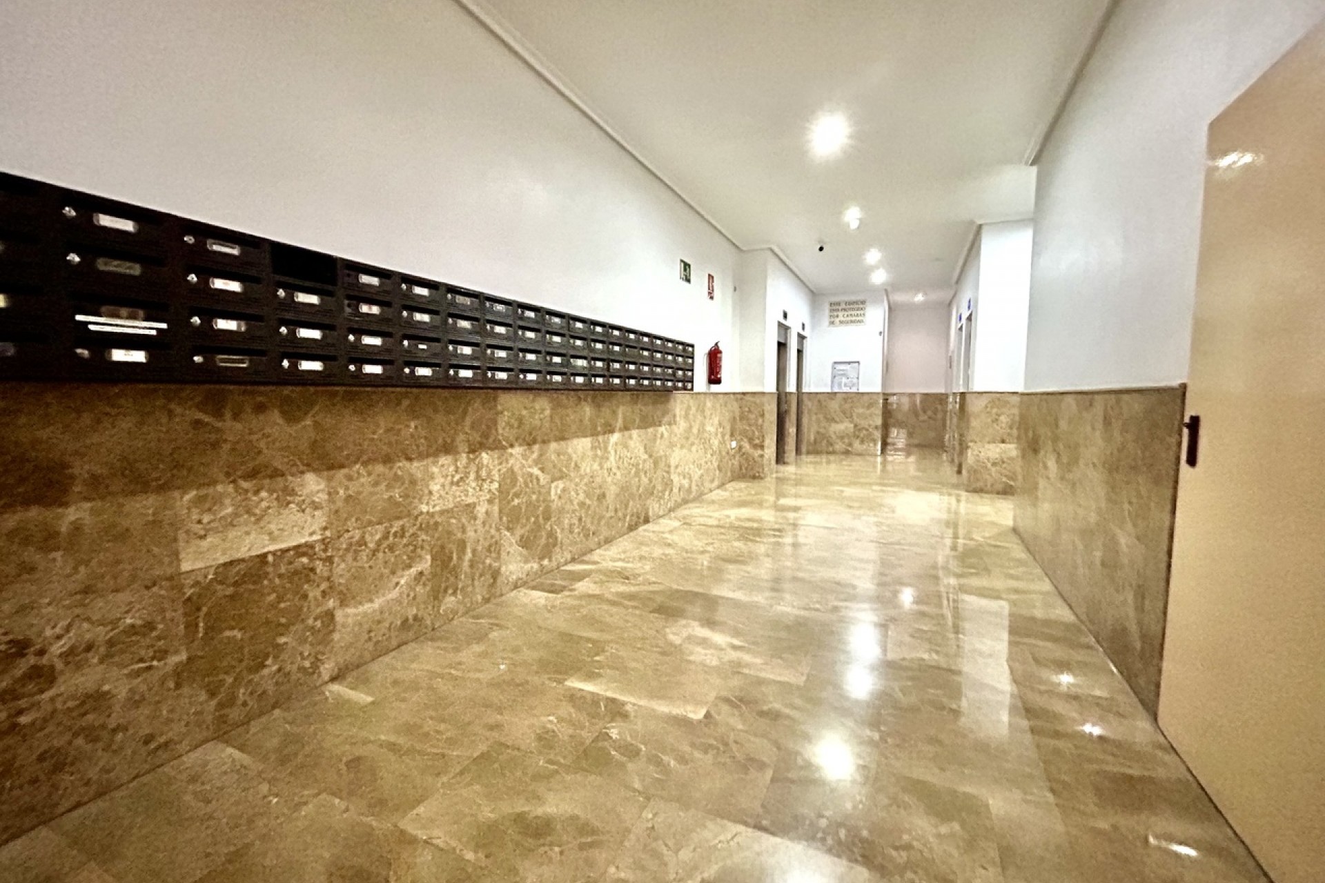 Återförsäljning - Apartment -
Torrevieja - Costa Blanca