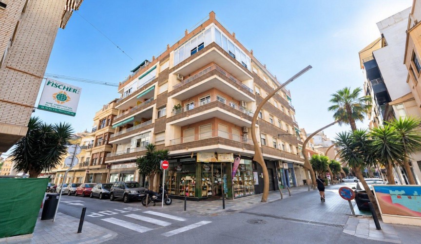 Återförsäljning - Apartment -
Torrevieja - Costa Blanca