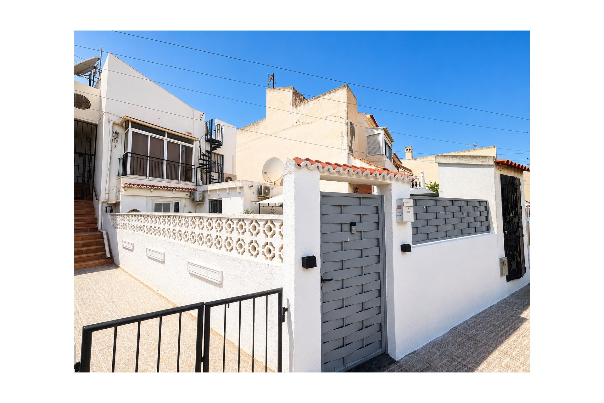 Återförsäljning - Apartment -
Torrevieja - Costa Blanca