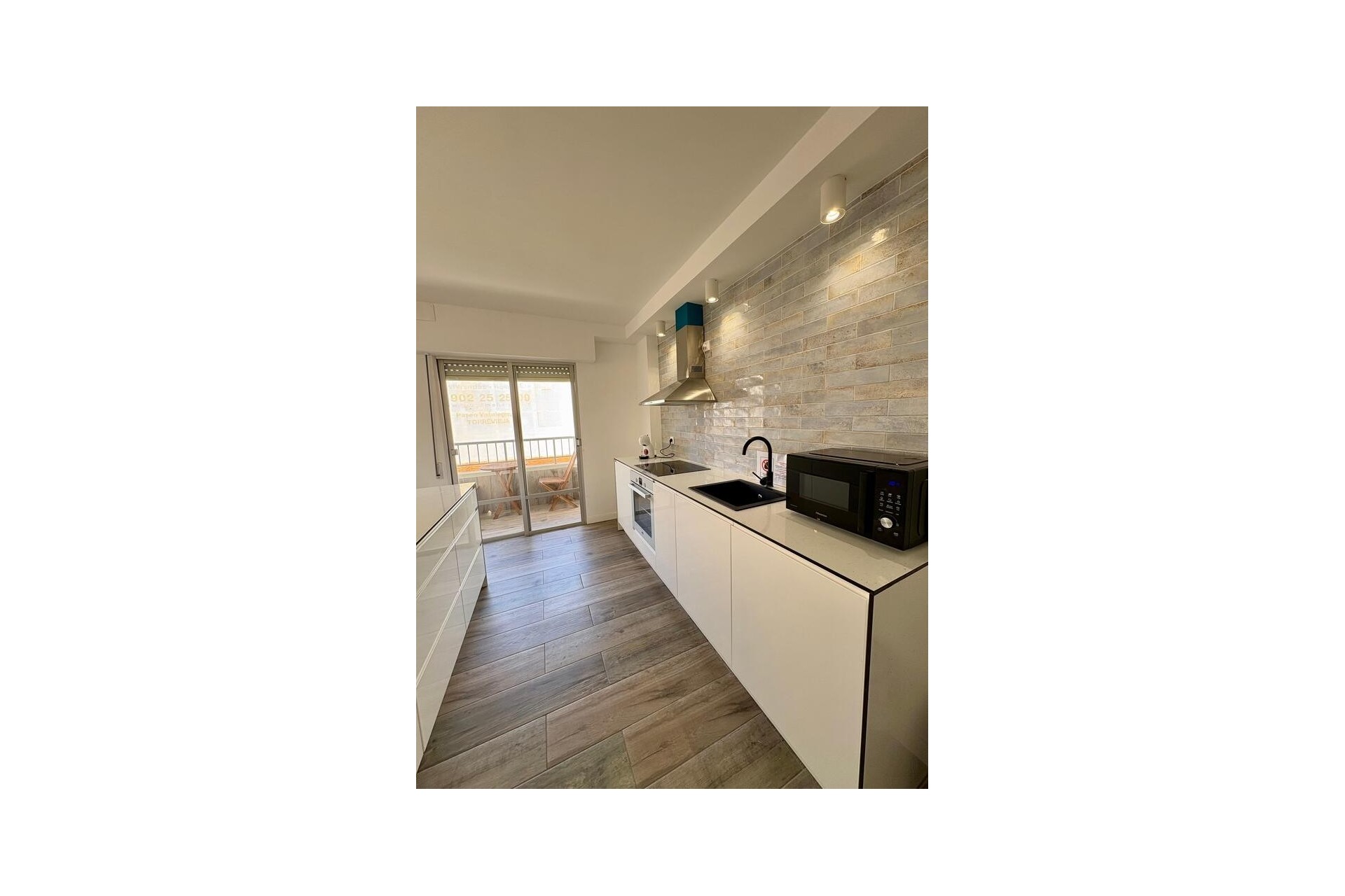 Återförsäljning - Apartment -
Torrevieja - Costa Blanca