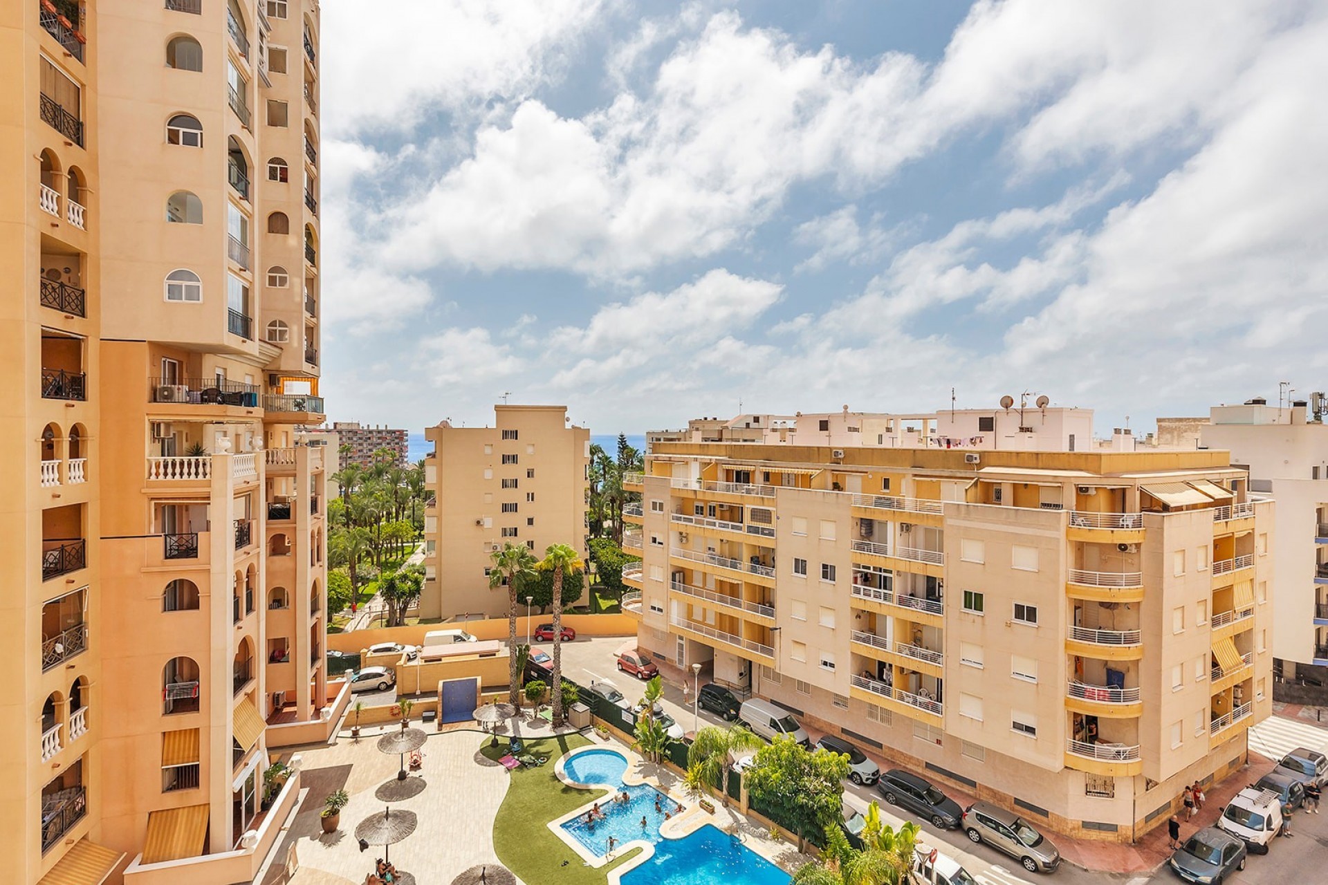 Återförsäljning - Apartment -
Torrevieja - Costa Blanca