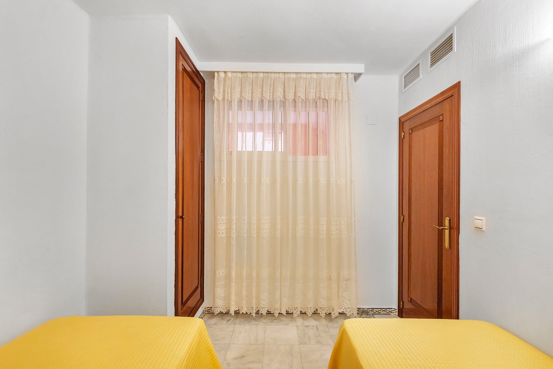 Återförsäljning - Apartment -
Torrevieja - Costa Blanca