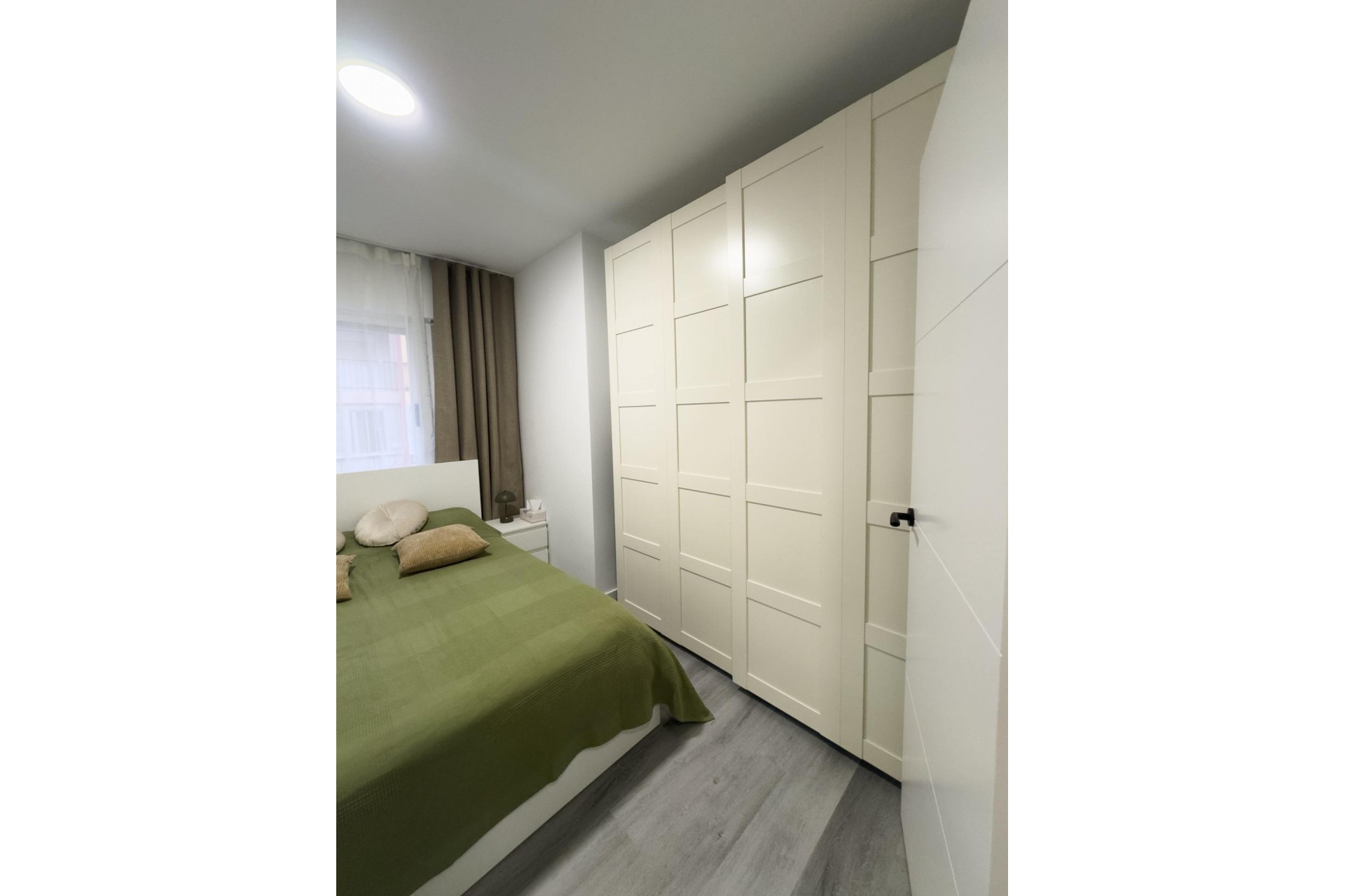 Återförsäljning - Apartment -
Torrevieja - Curva Del Palangre