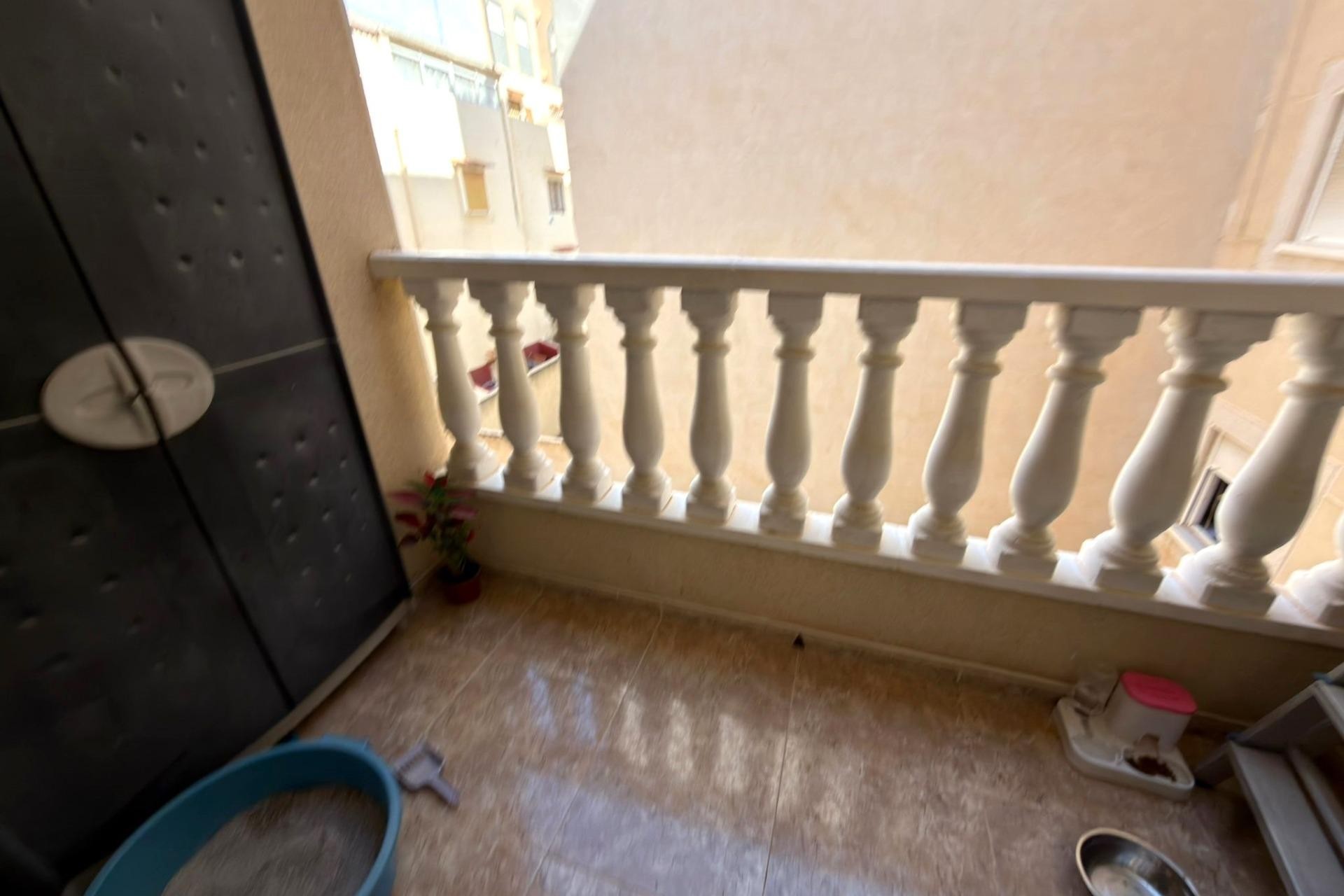 Återförsäljning - Apartment -
Torrevieja - Curva Del Palangre