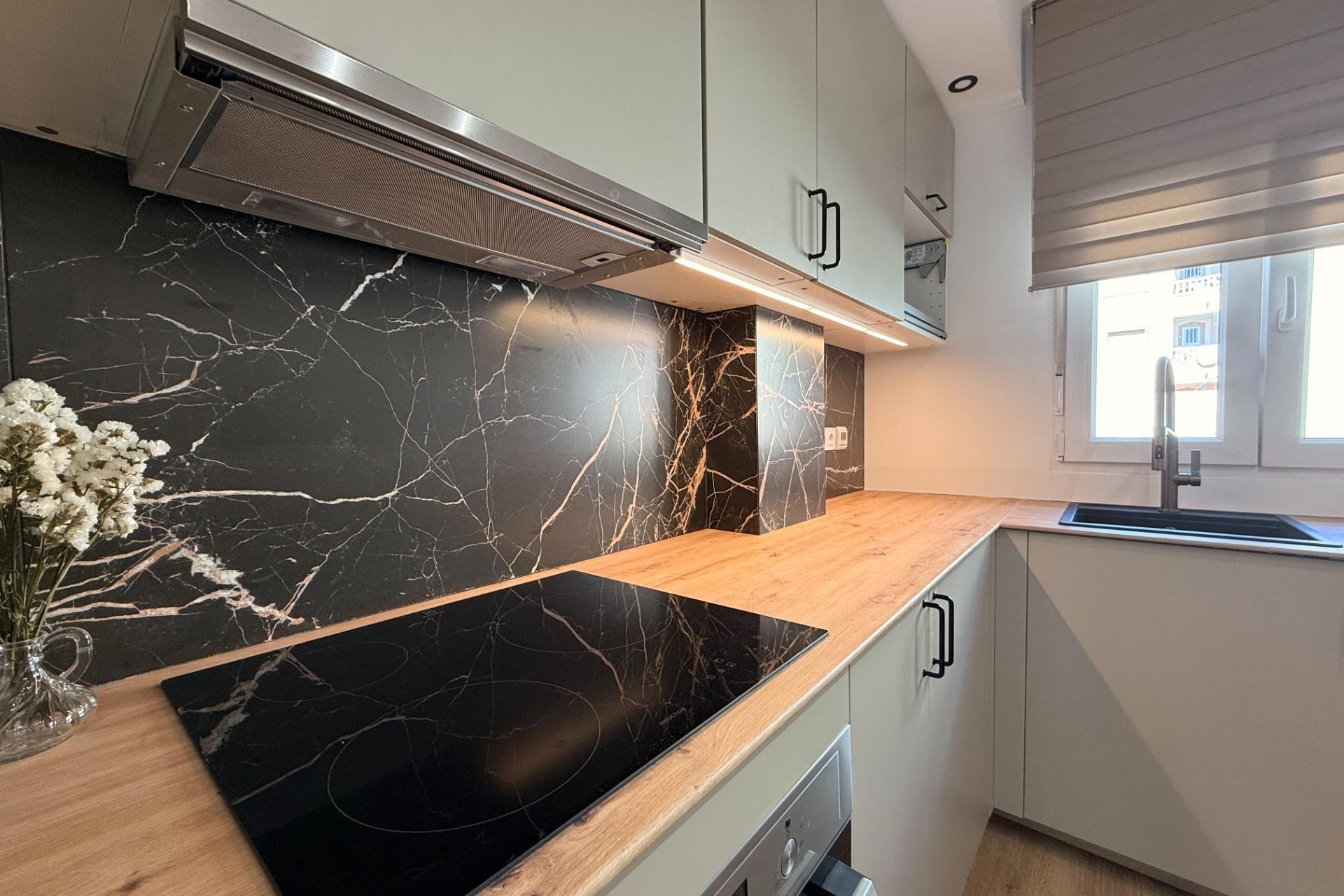 Återförsäljning - Apartment -
Torrevieja - Curva Del Palangre