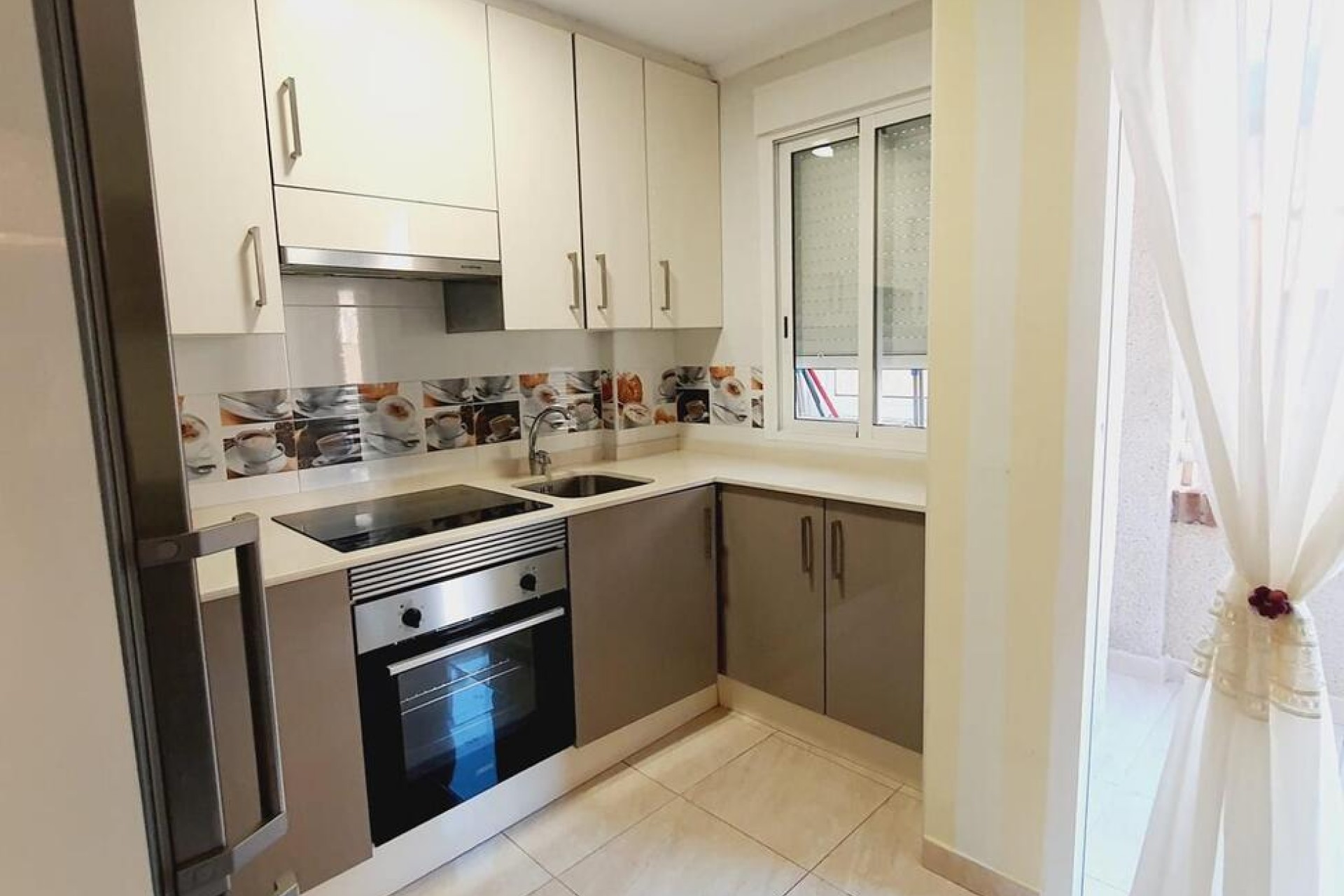 Återförsäljning - Apartment -
Torrevieja - DOWNTOWN