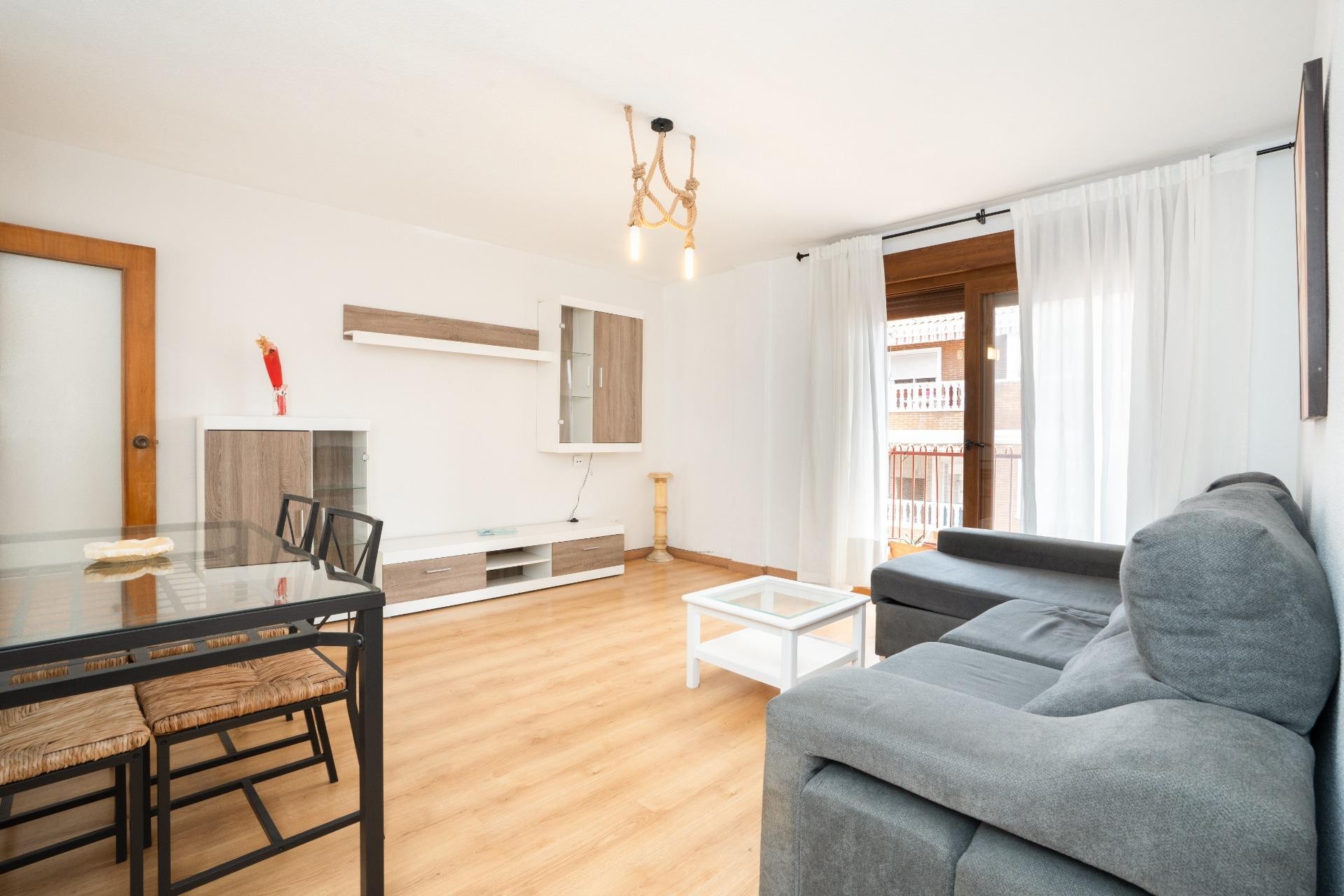 Återförsäljning - Apartment -
Torrevieja - El Acequión - Los Náufragos